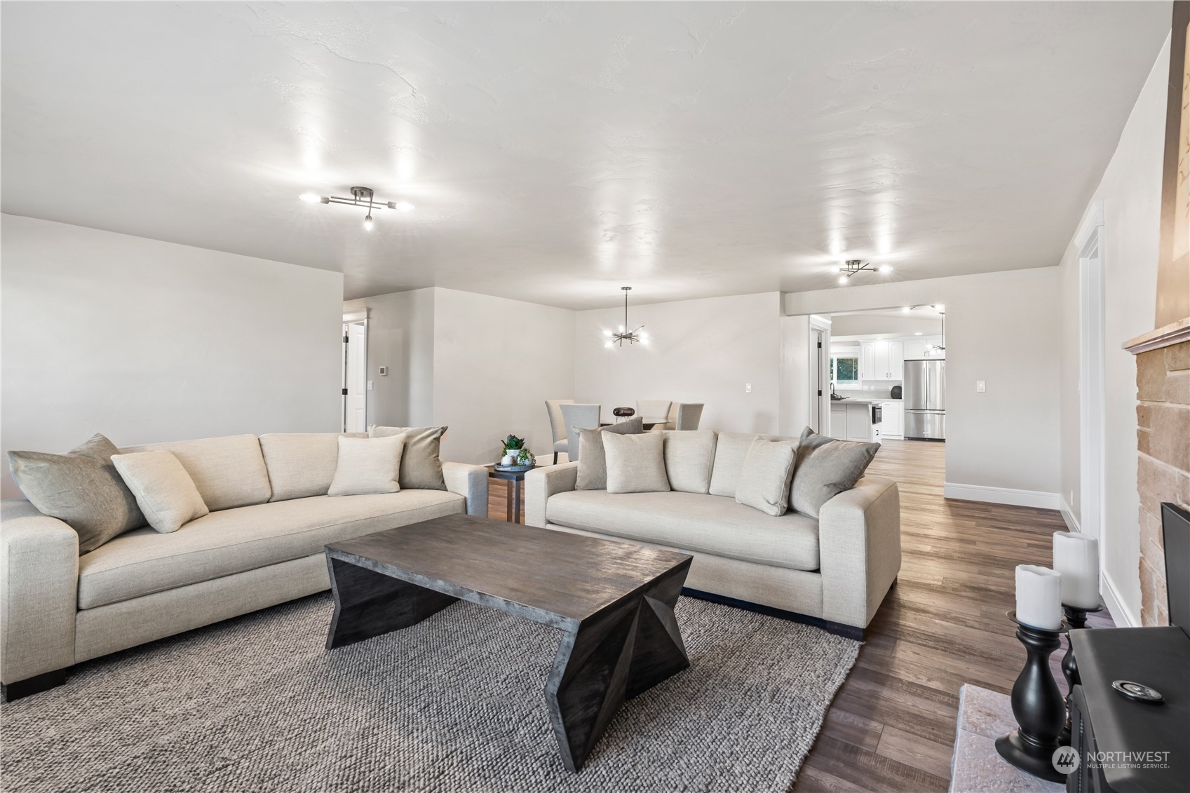 16502 88th Street Property Photo 4