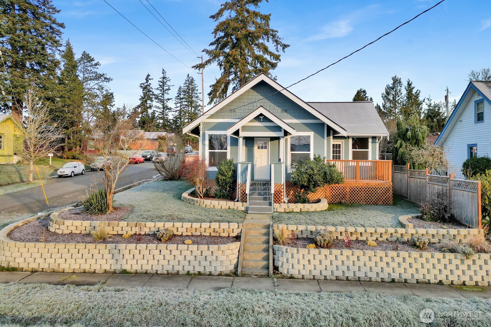 1201 E North Street Property Photo