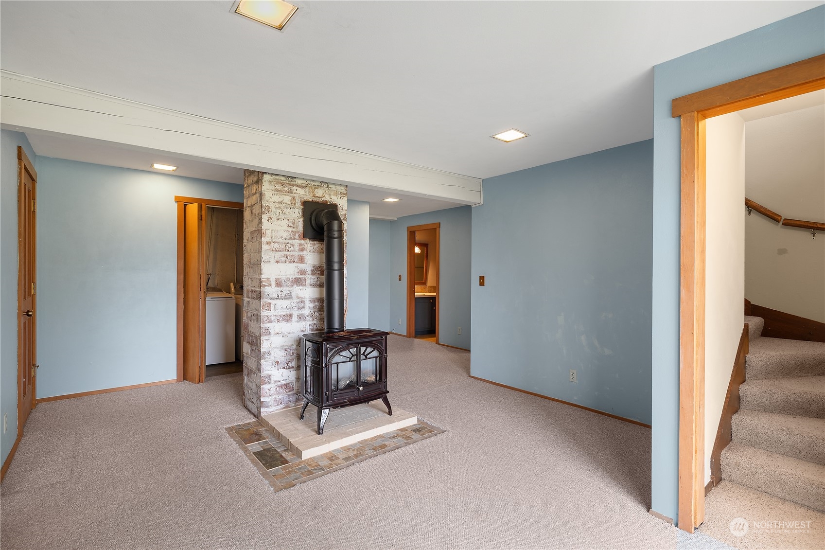 9417 Delphi Road Property Photo 21