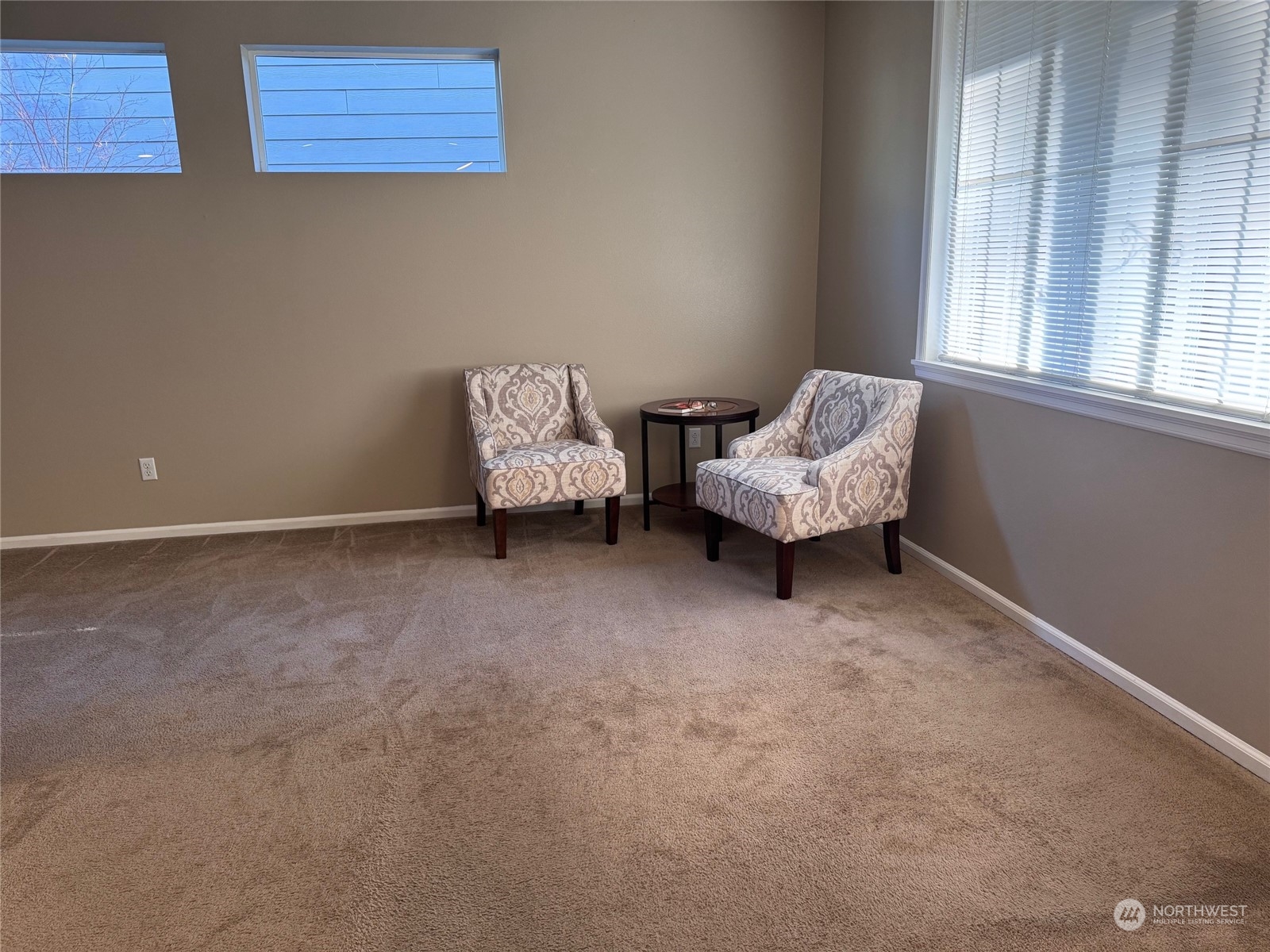 4739 Strathmore Circle Property Photo 4