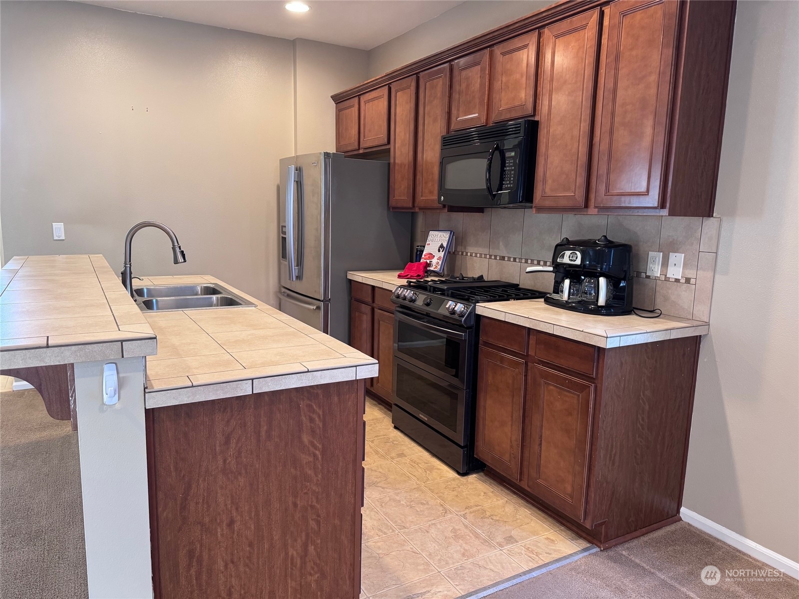 4739 Strathmore Circle Property Photo 7