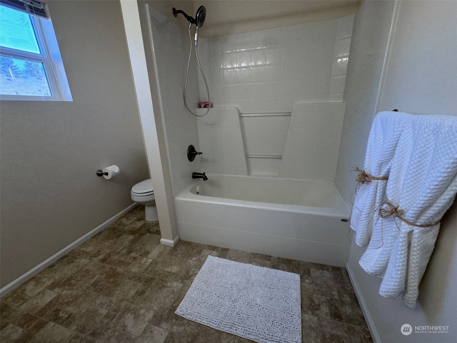 4739 Strathmore Circle Property Photo 17