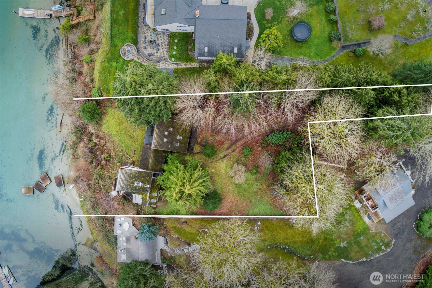 741 Fox Drive Property Photo 11