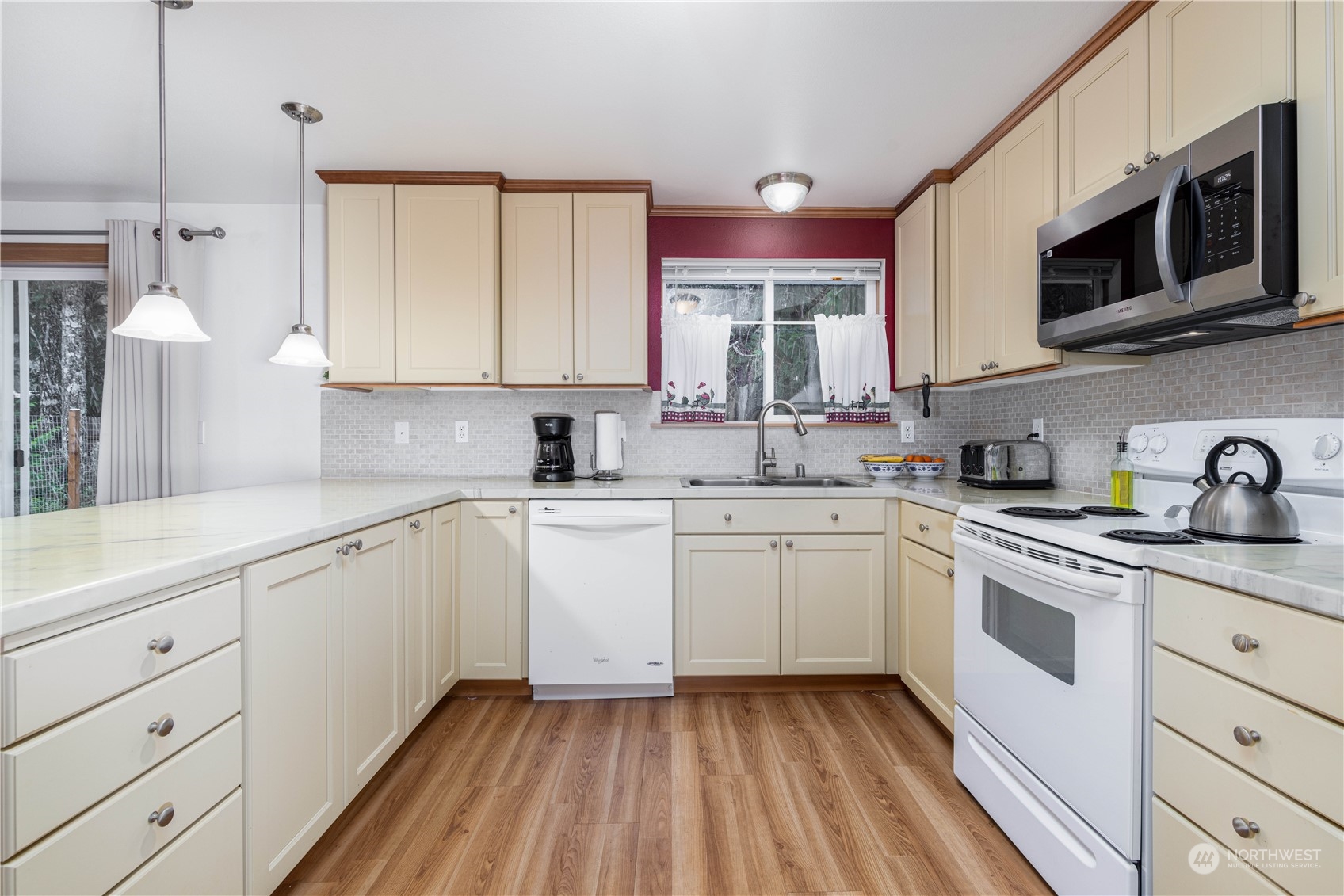 100 N Duckabush Drive Property Photo 10