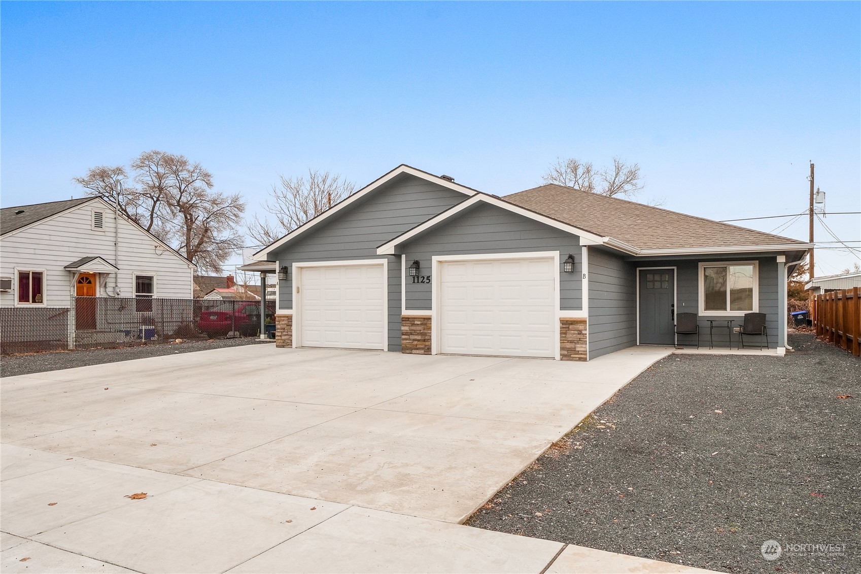 1125 W Ivy Avenue A/b Property Photo 4