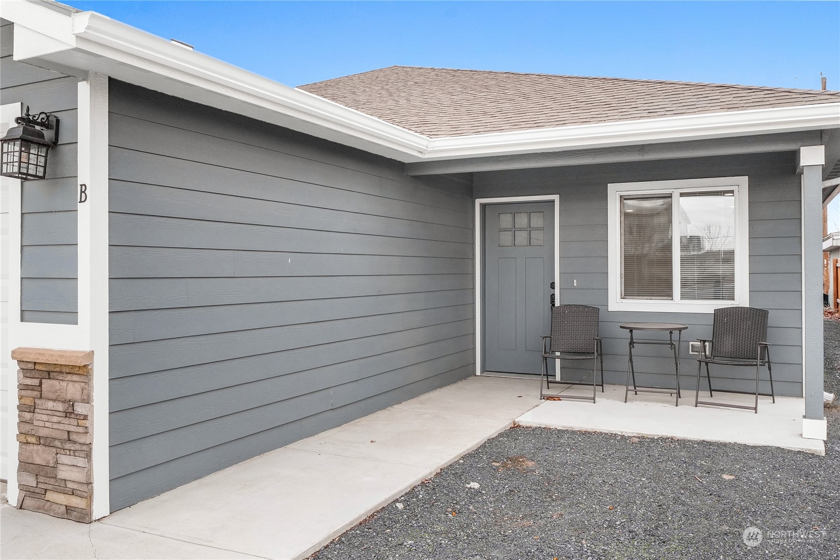 1125 W Ivy Avenue A/b Property Photo 6