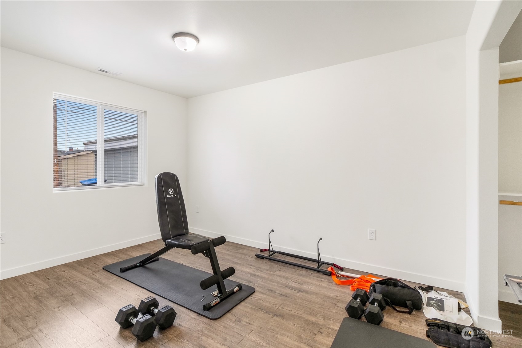 1125 W Ivy Avenue A/b Property Photo 22