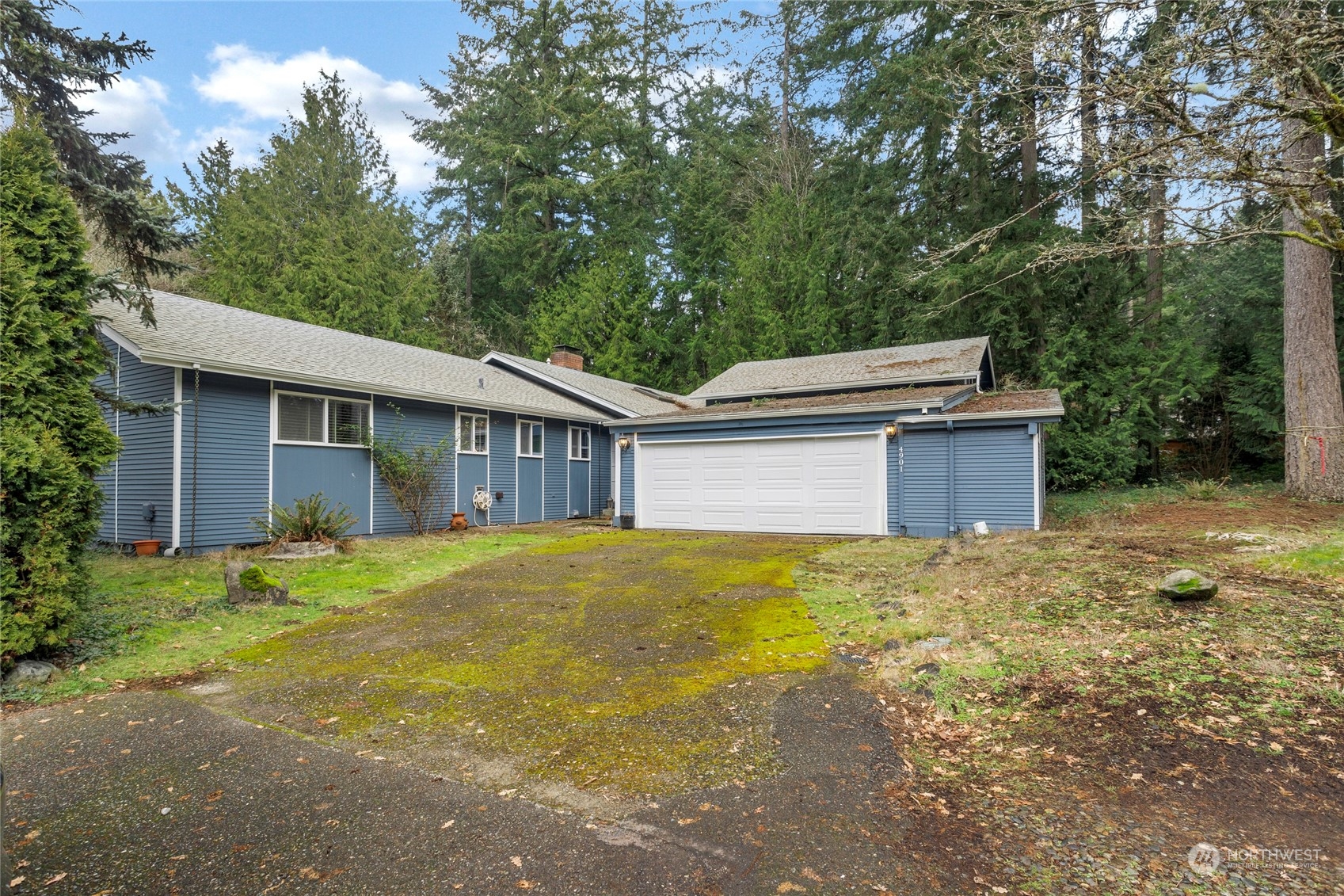 4901 96th Avenue Property Photo