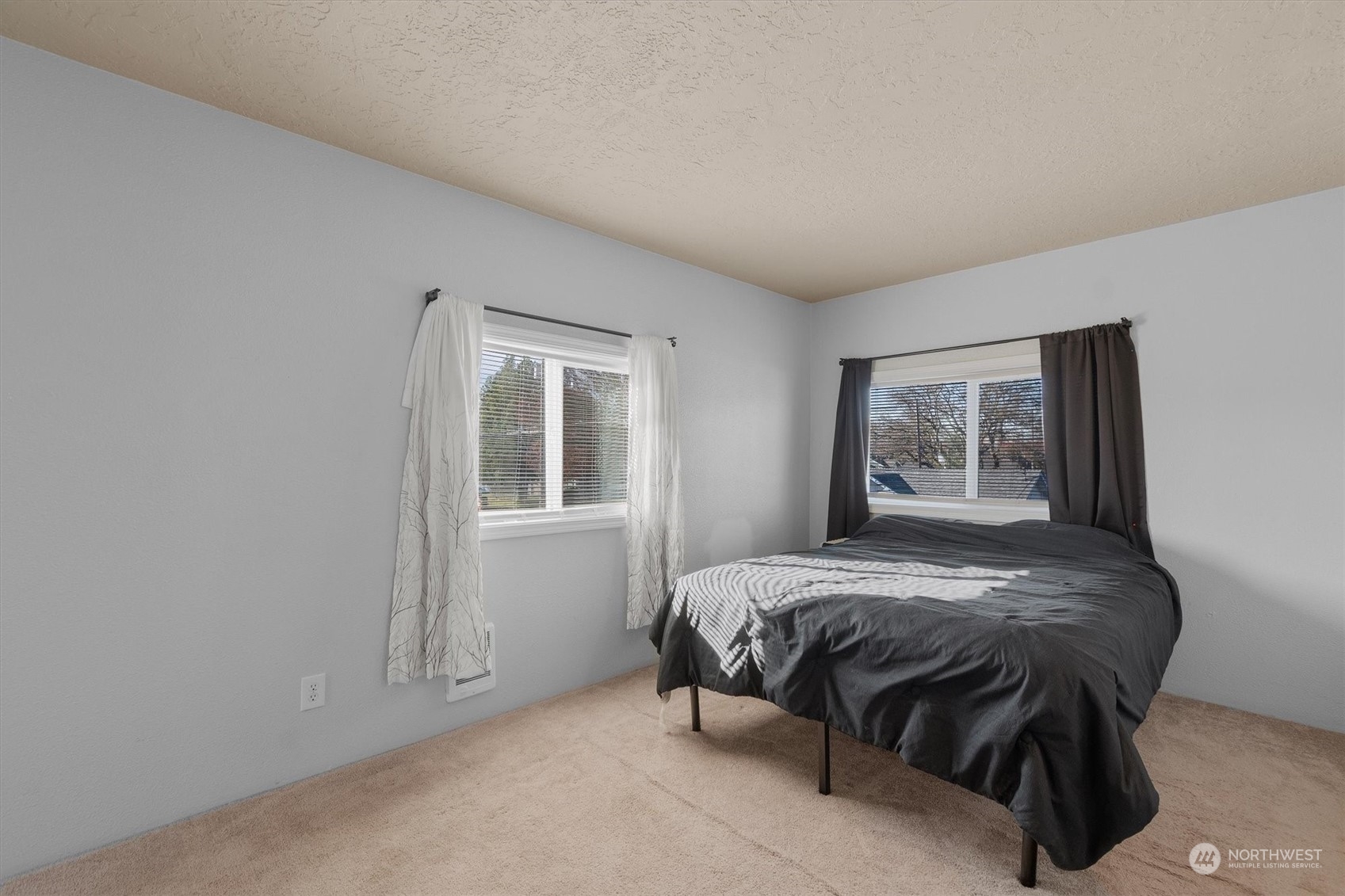 1212 S 7th Avenue Property Photo 11
