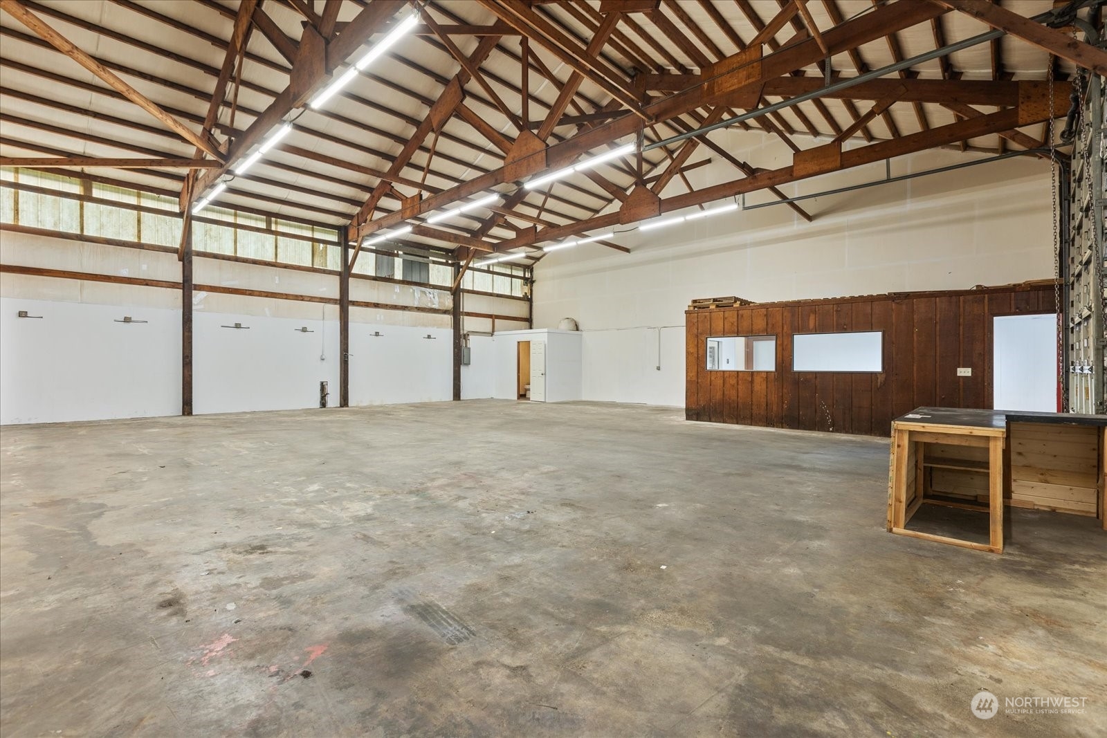 2450 W Hwy 101 A Property Photo 11