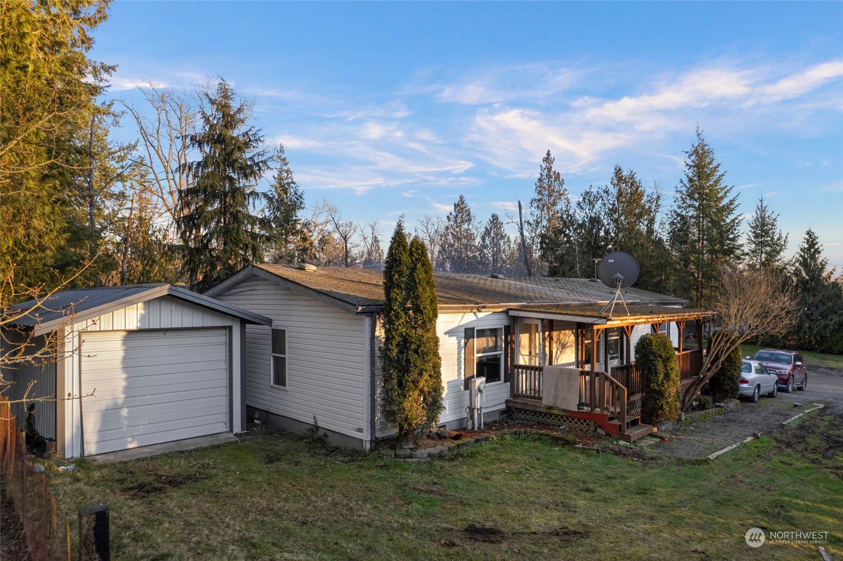7725 Delvan Hill Road Property Photo 1
