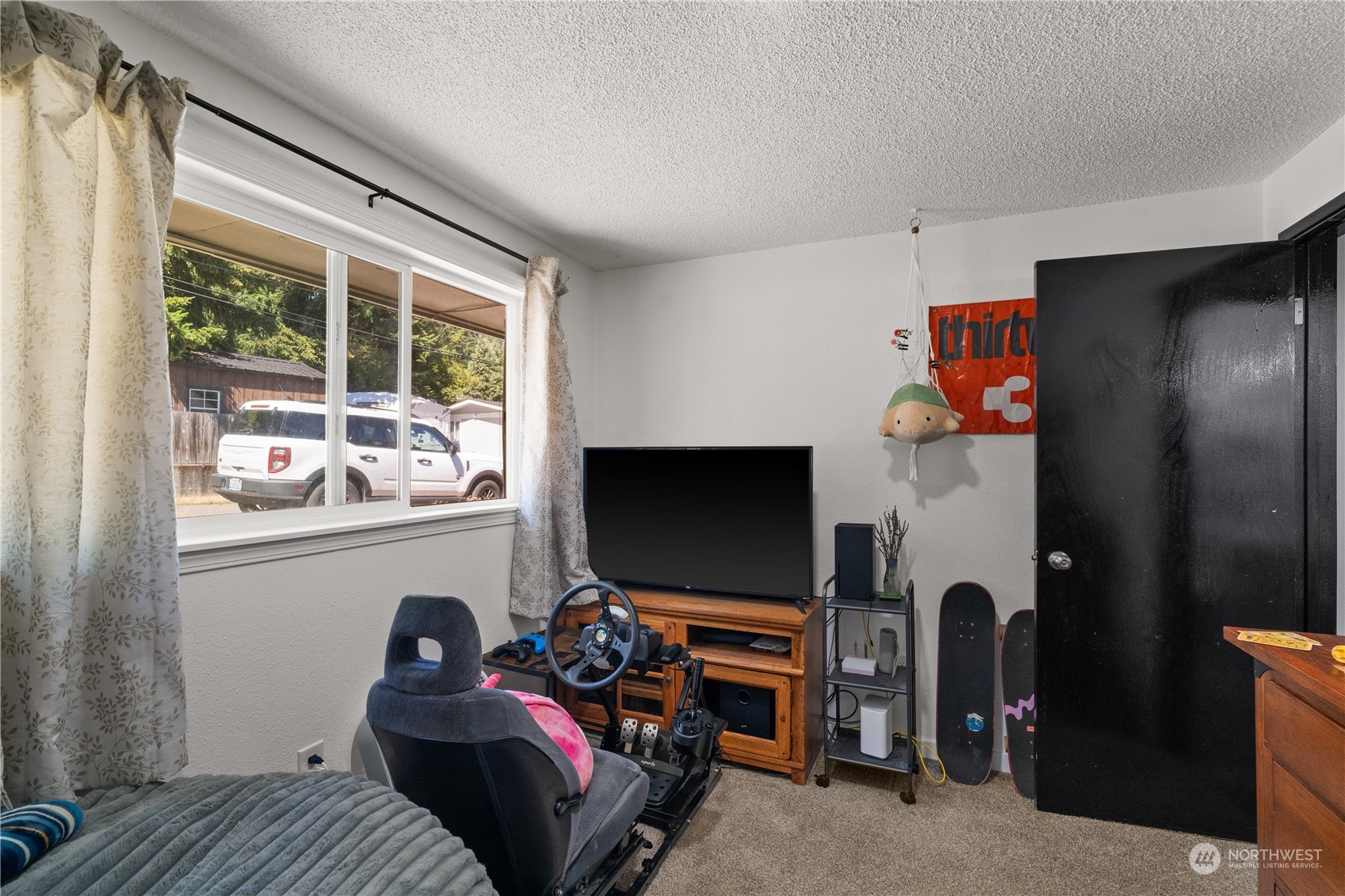18816 Mountain View Drive E&f Property Photo 29