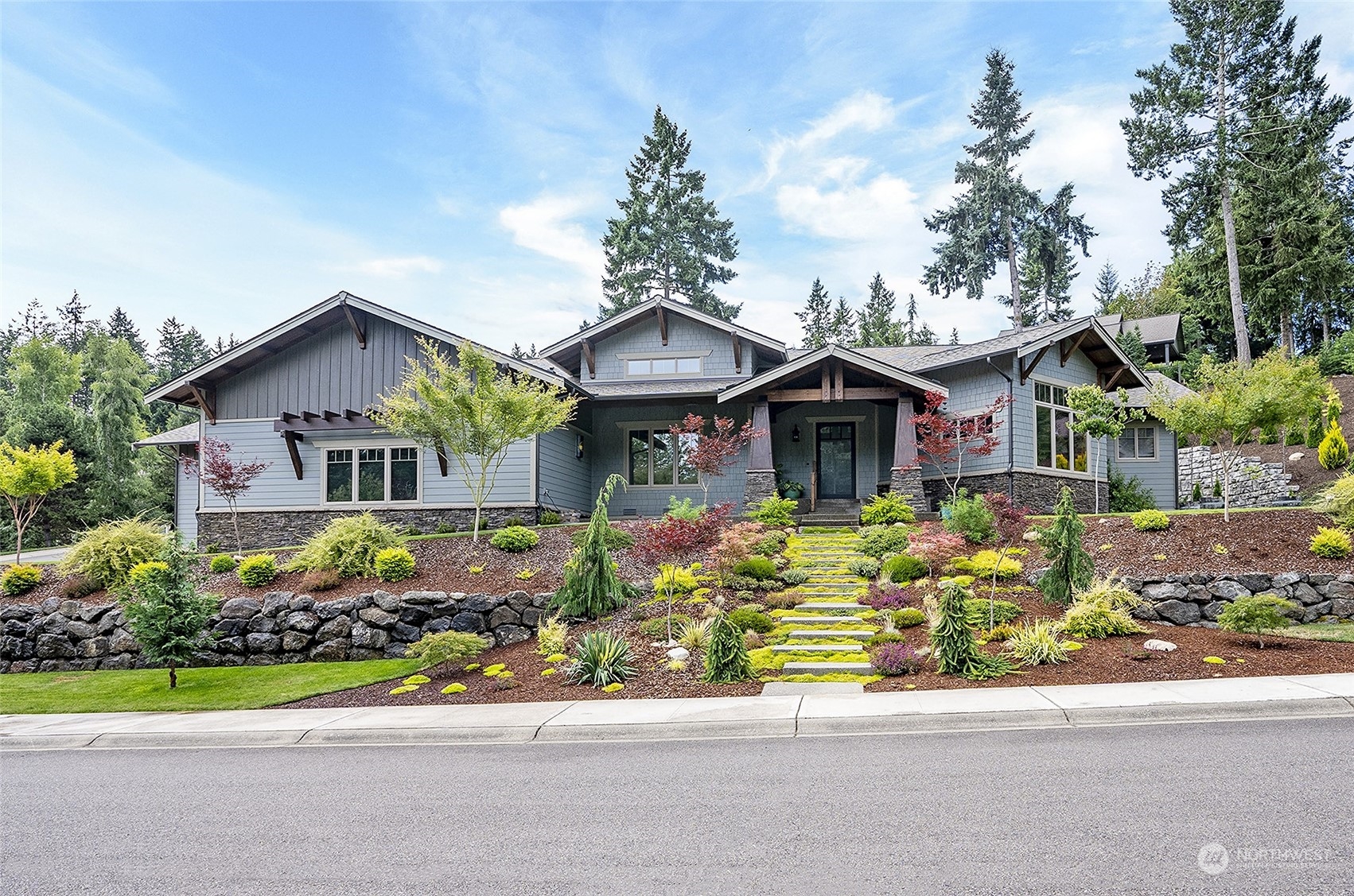 616 Hyak Way Property Photo