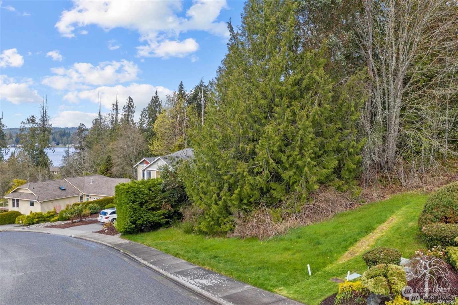 6022 Osprey Circle Property Photo 5