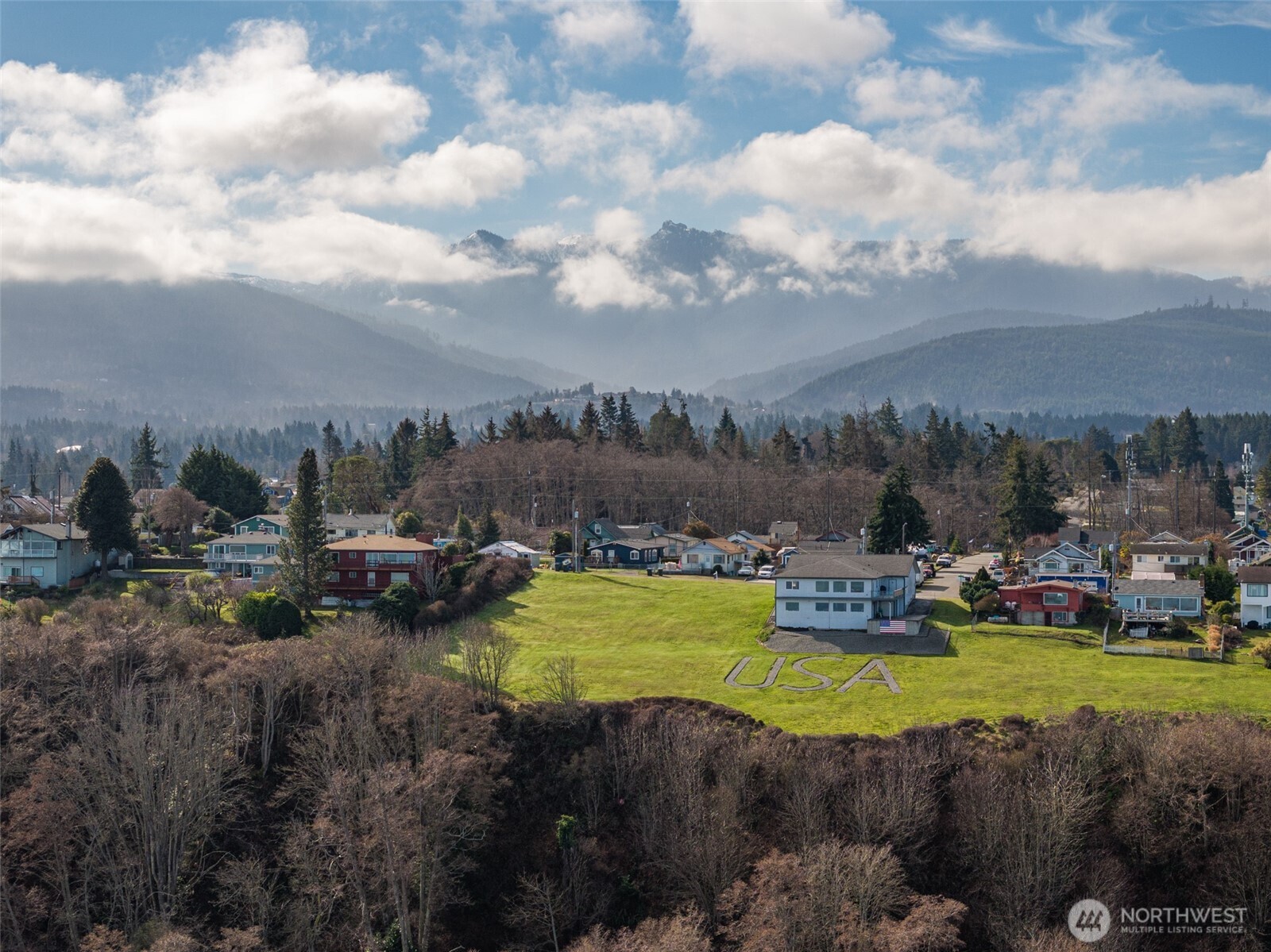 999 W 4th Street Property Photo 20