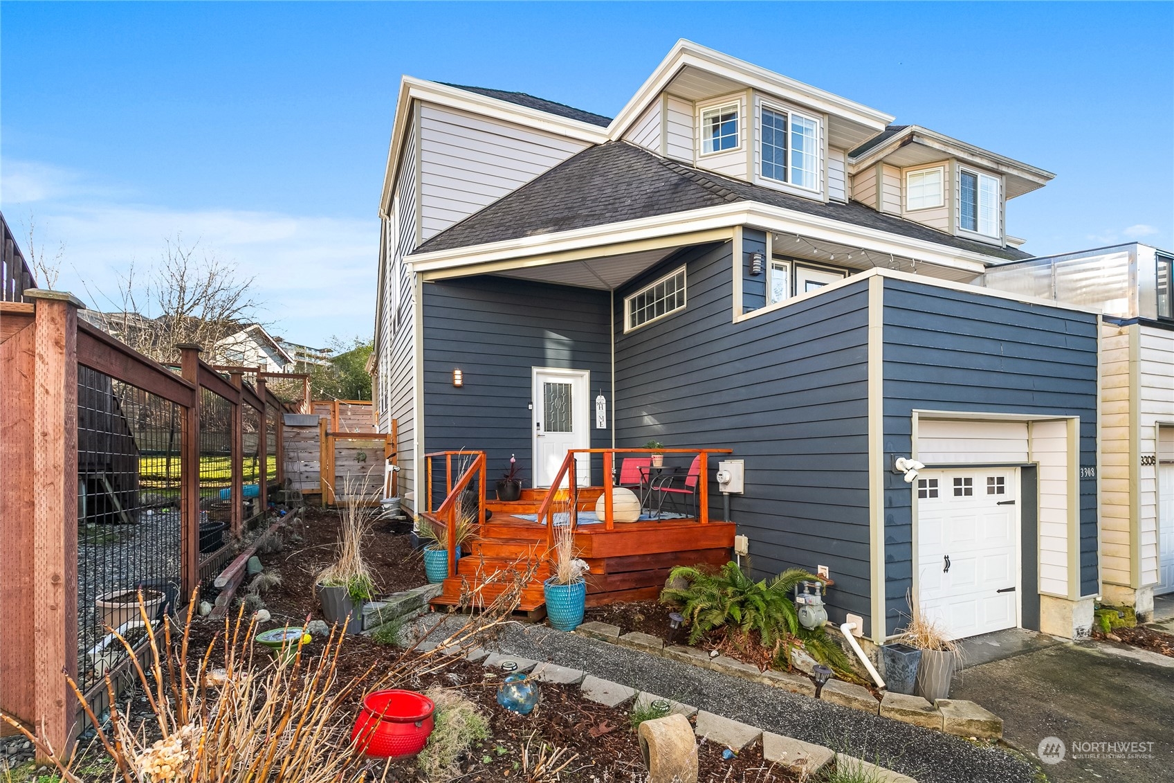 3308 Sussex Drive Property Photo