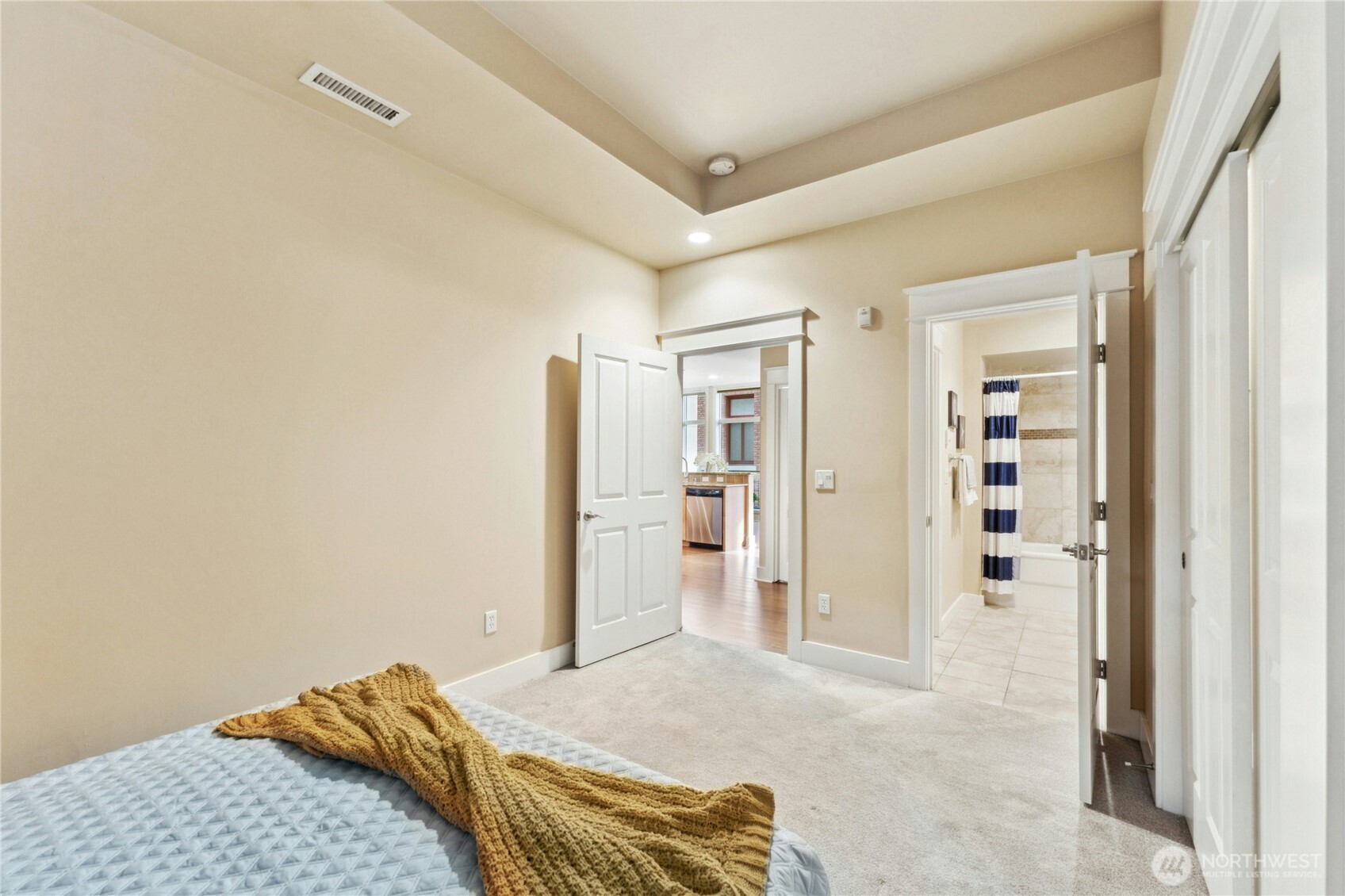 708 Market Street 401 Property Photo 10