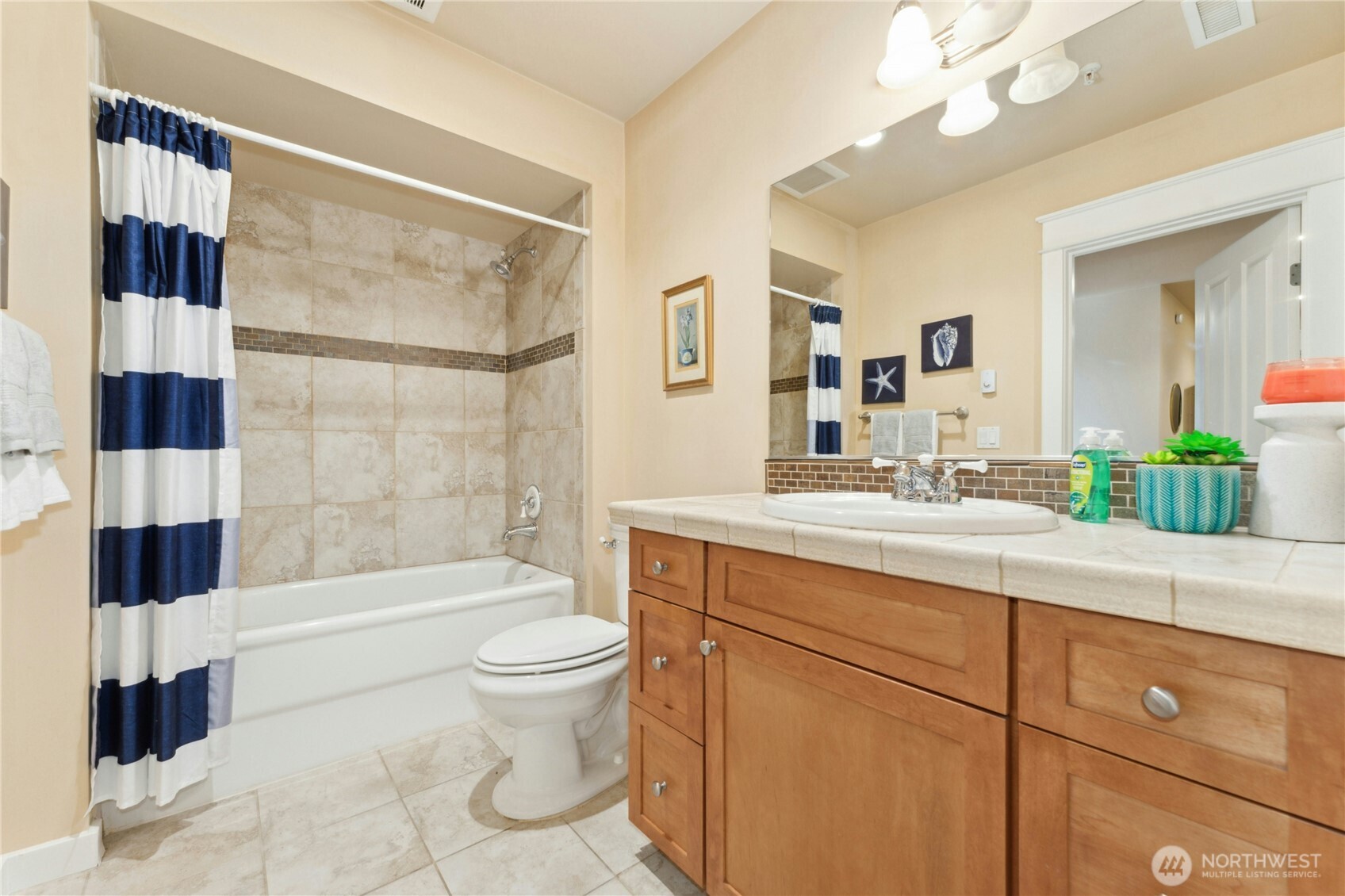 708 Market Street 401 Property Photo 13