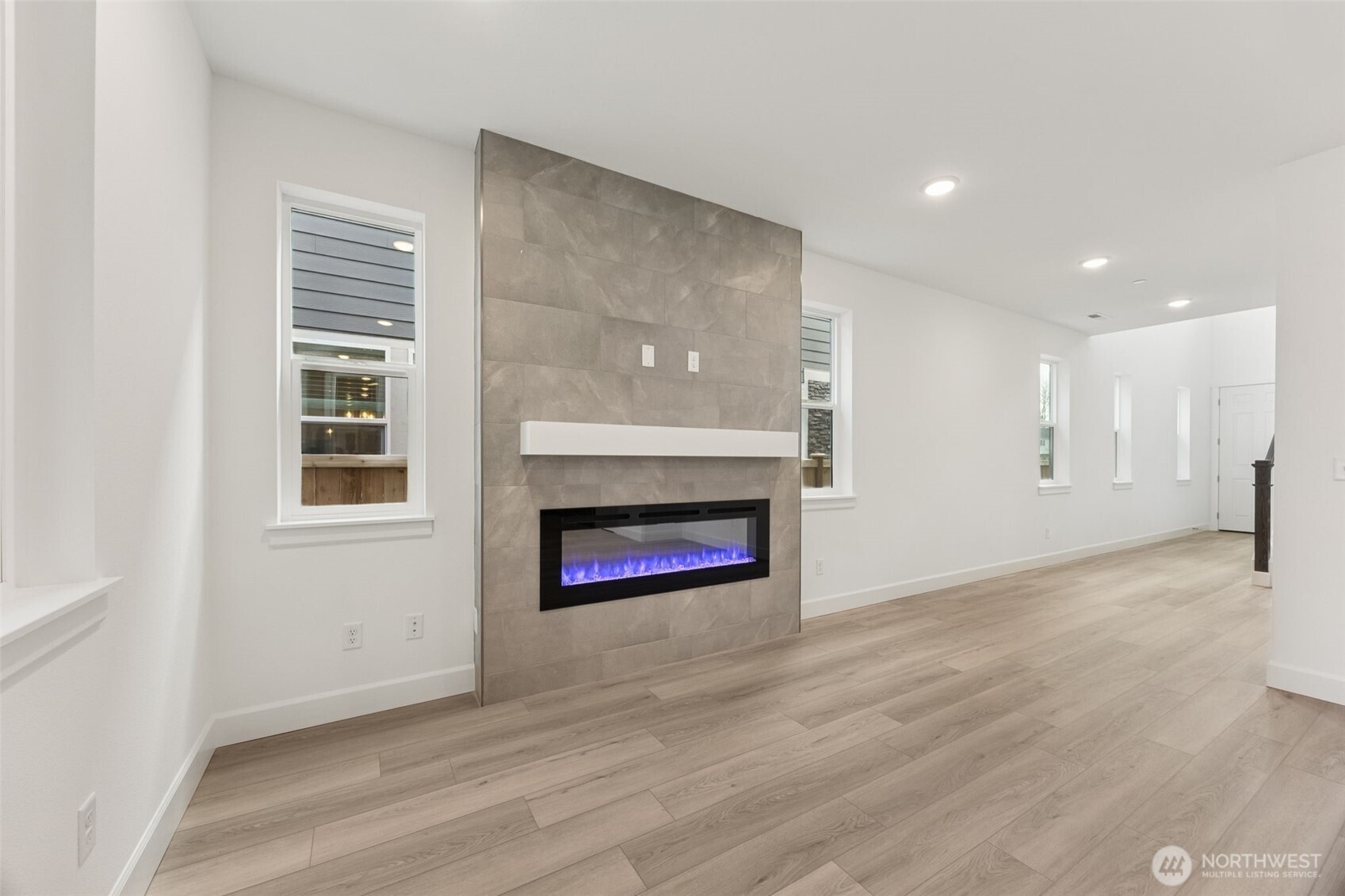 8773 75th Place 4 Property Photo 11