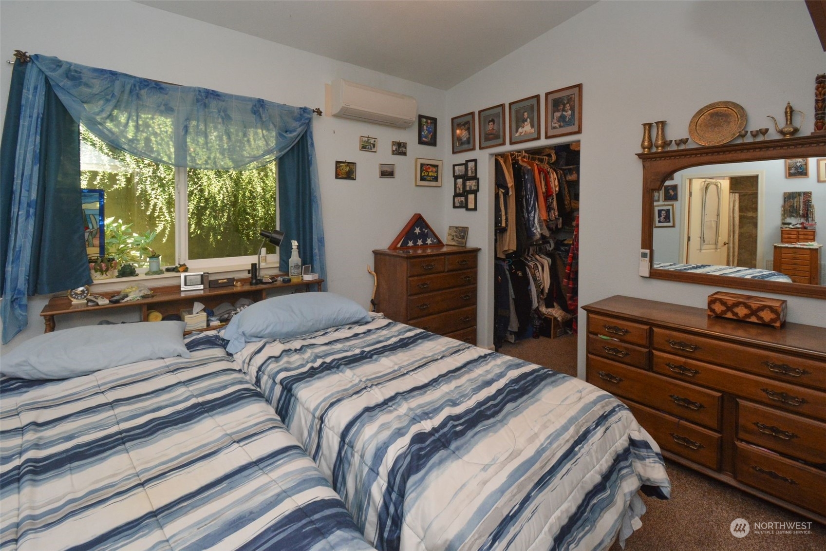 828 Lincoln Creek Road Property Photo 10