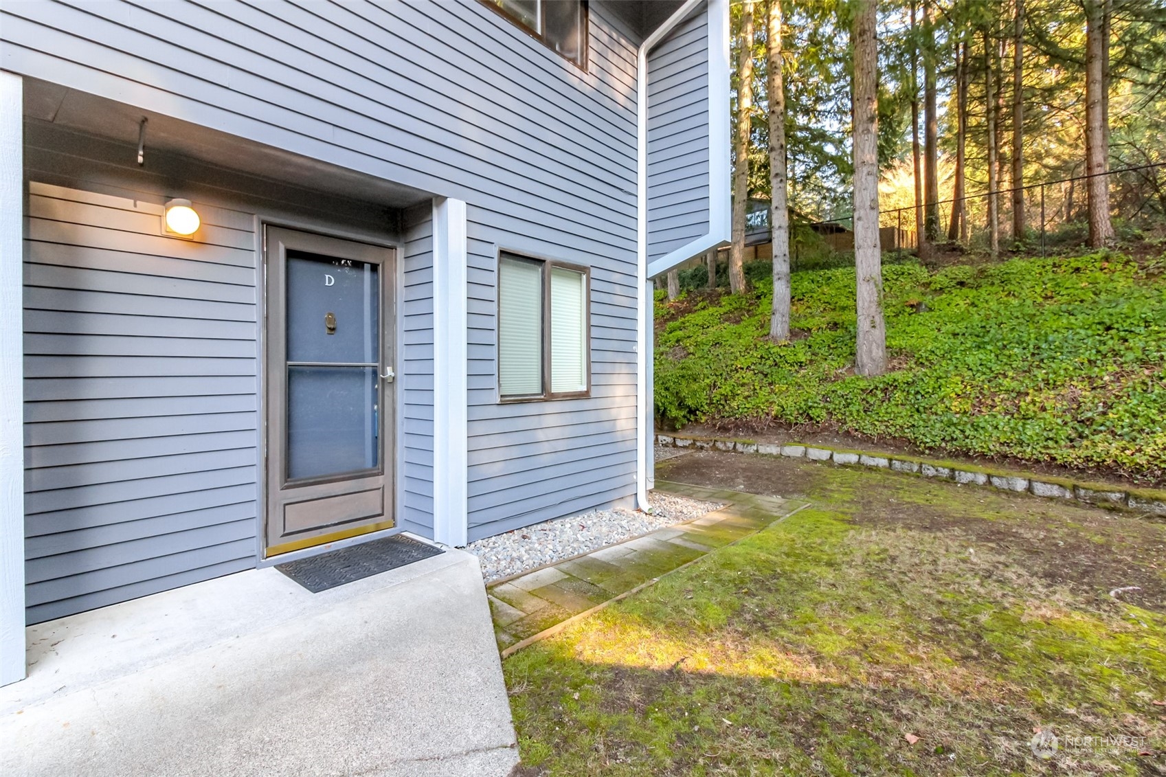 2326823 Property Photo