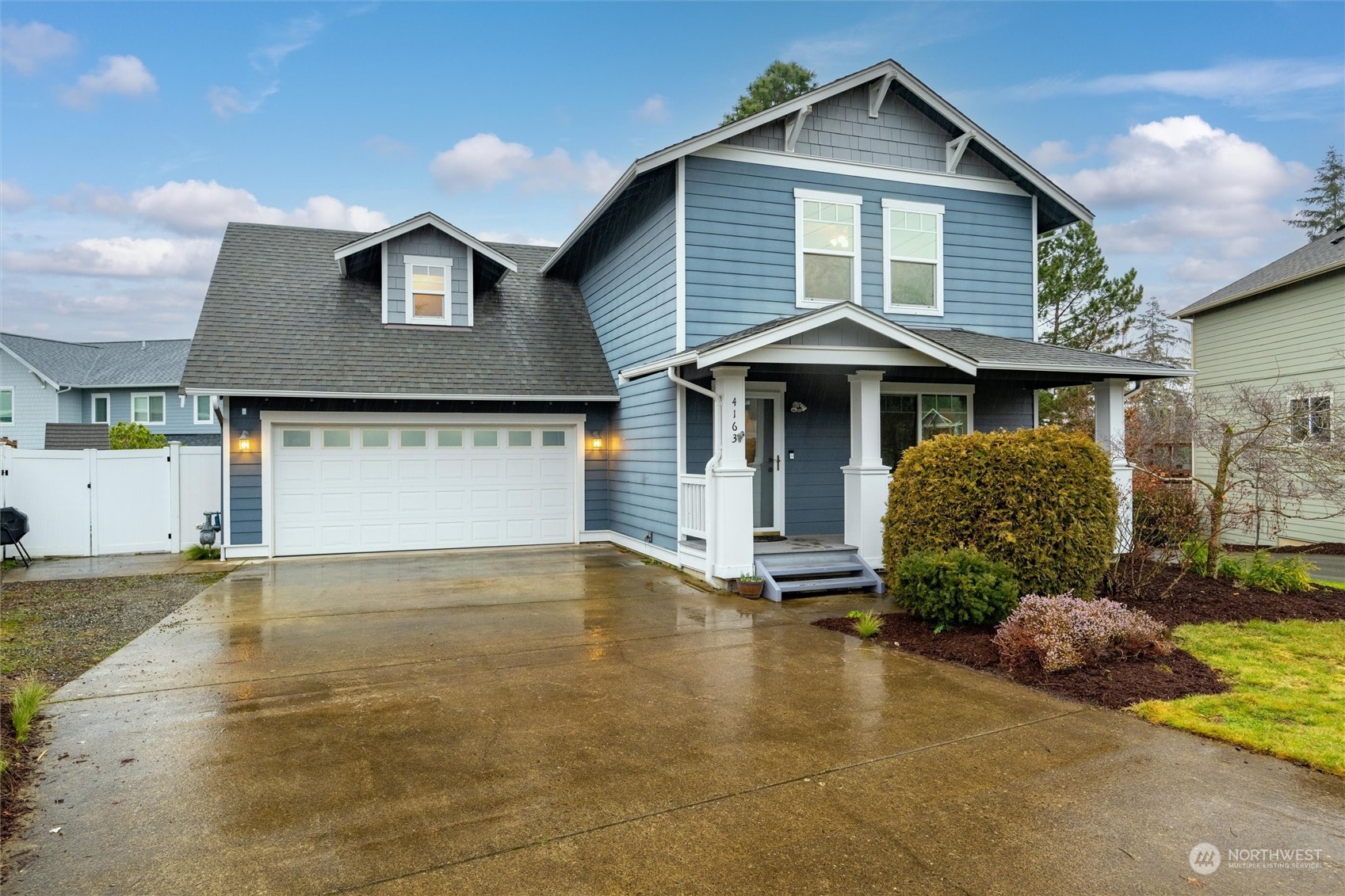 4163 Aurora Loop Property Photo