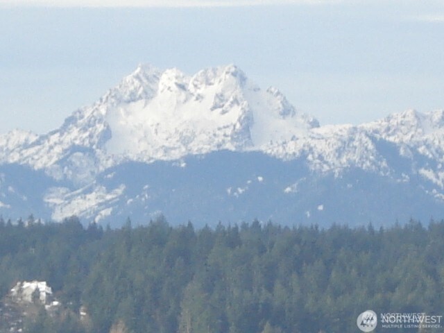 9637 Fredrickson Road Property Photo 2