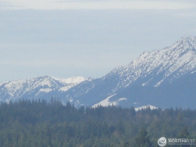 9637 Fredrickson Road Property Photo 3