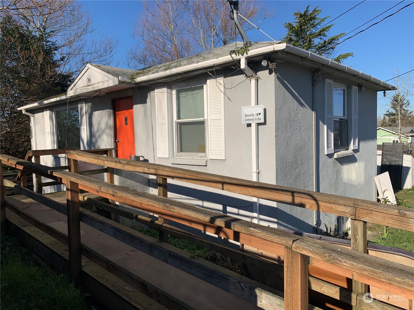 8663 Beacon Avenue Property Photo 1
