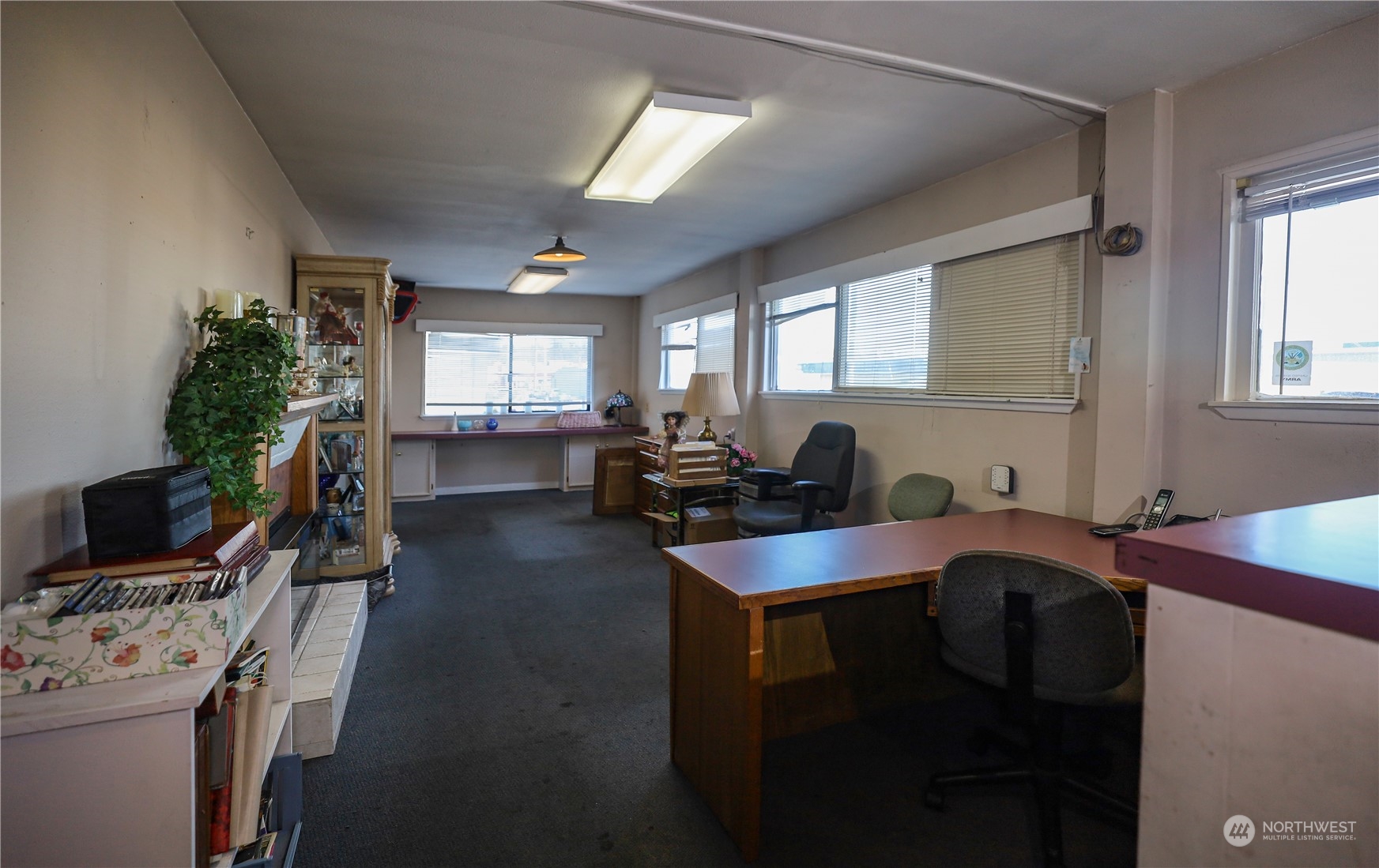 411 S Jefferson Street Property Photo 2