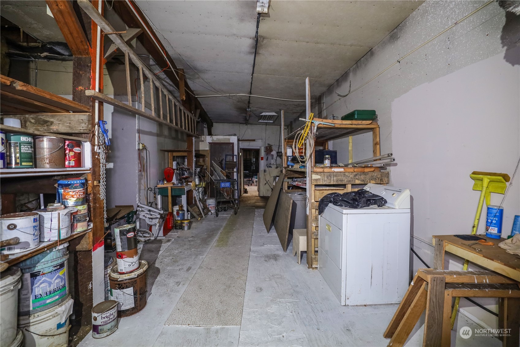 411 S Jefferson Street Property Photo 15