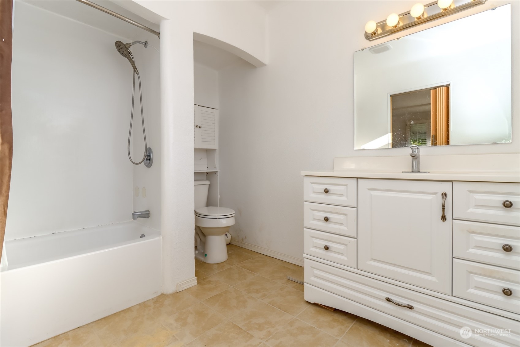 10601 Gravelly Lake Dr Sw Property Photo 21