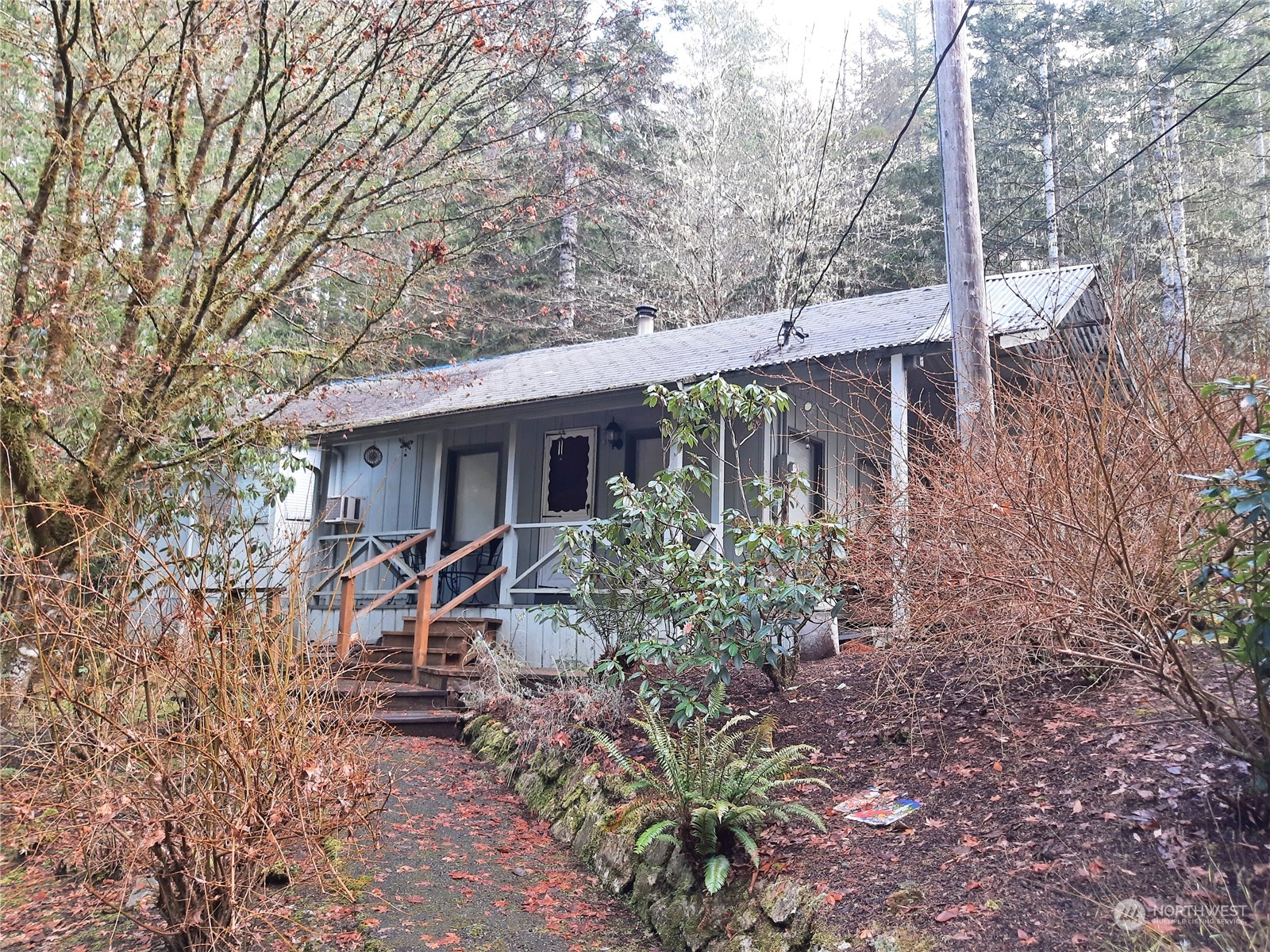 10 Creek Court Property Photo