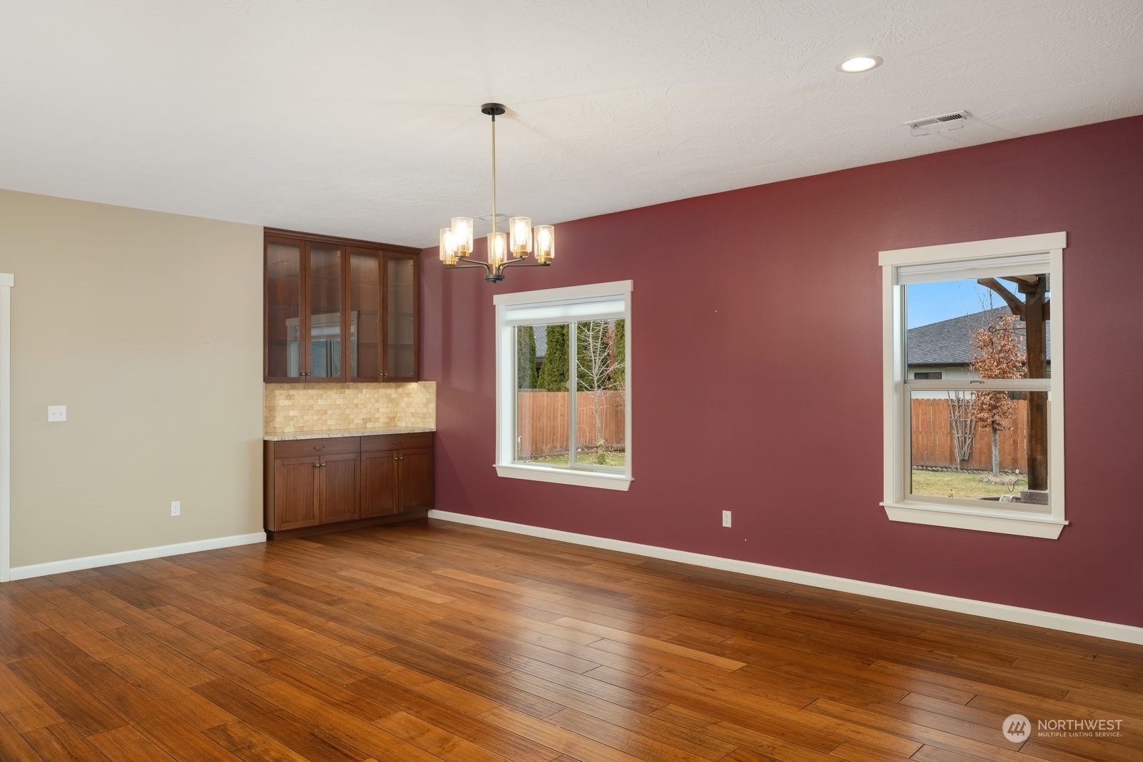 219 Cougar Creek Drive Property Photo 16