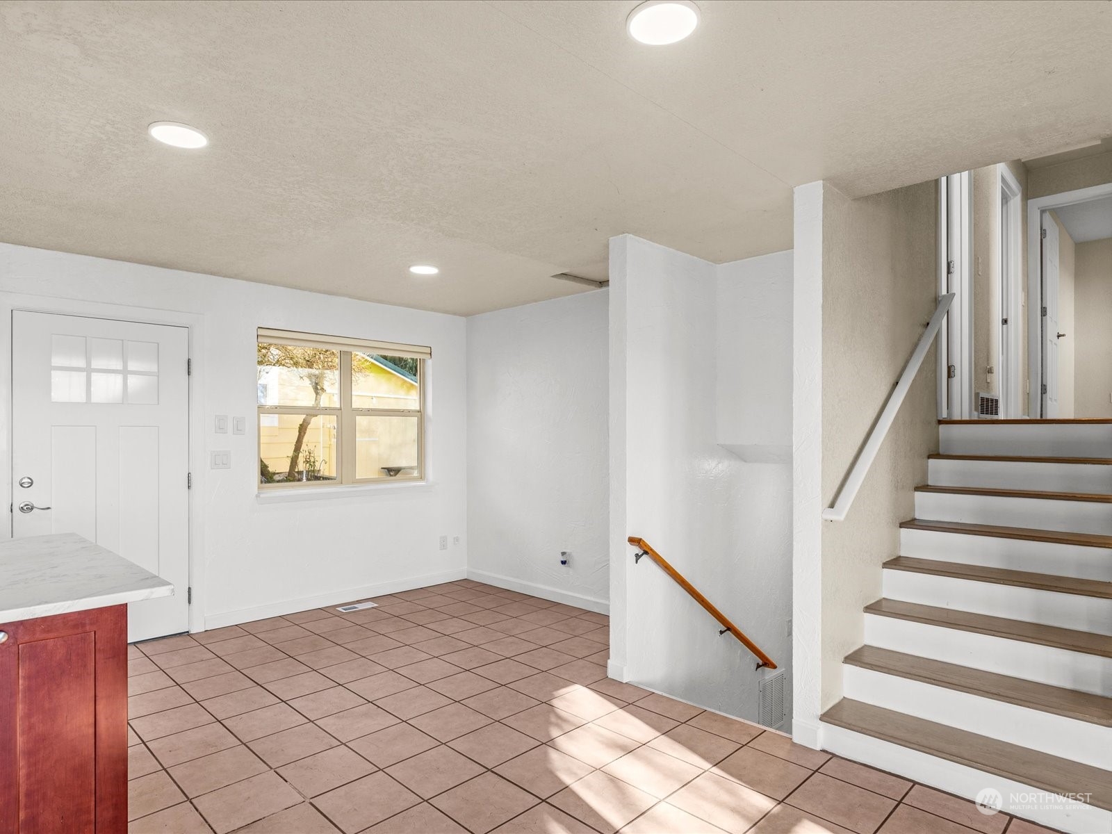 631 Sunnyside Boulevard Property Photo 17