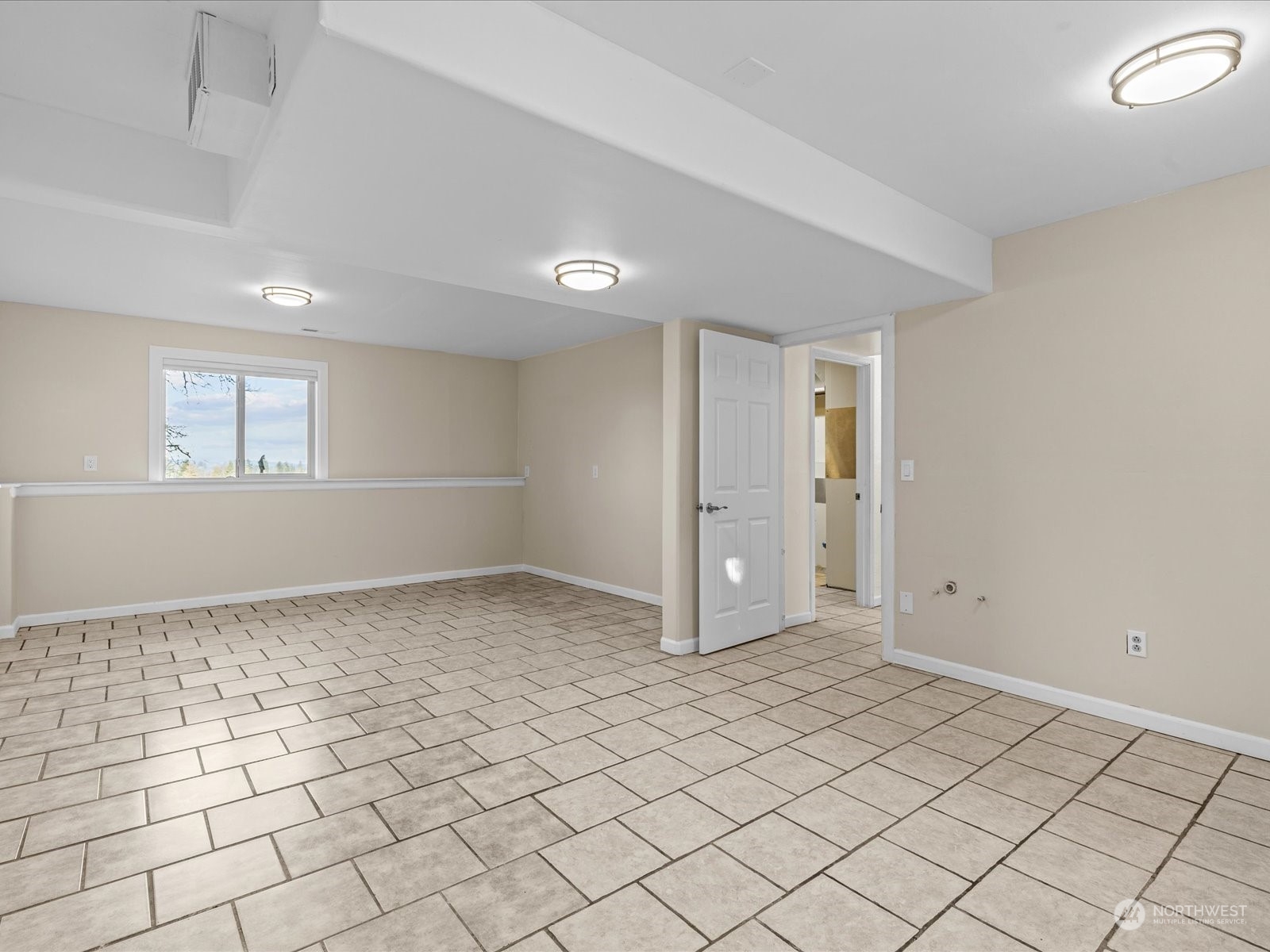 631 Sunnyside Boulevard Property Photo 25