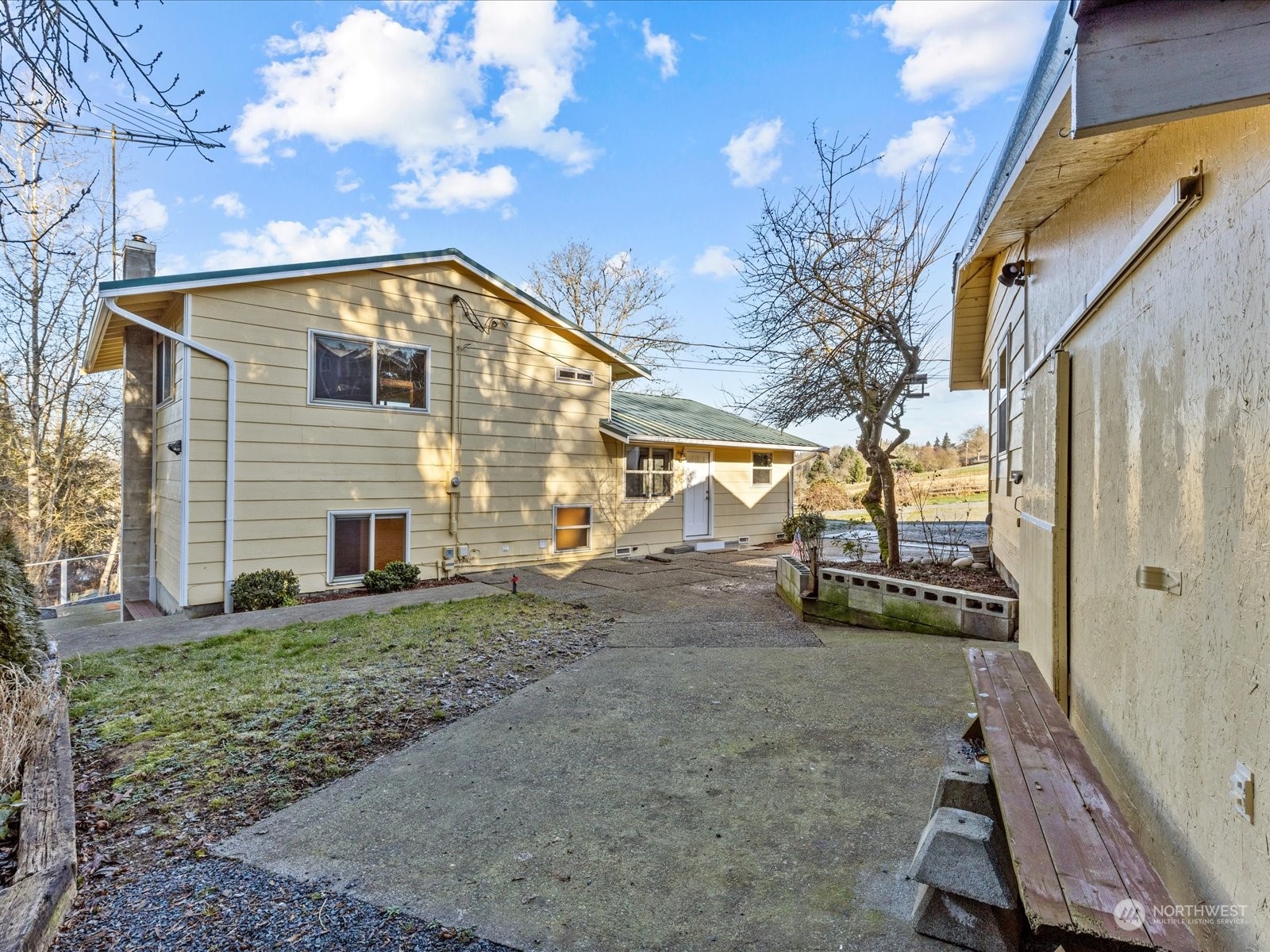 631 Sunnyside Boulevard Property Photo 27