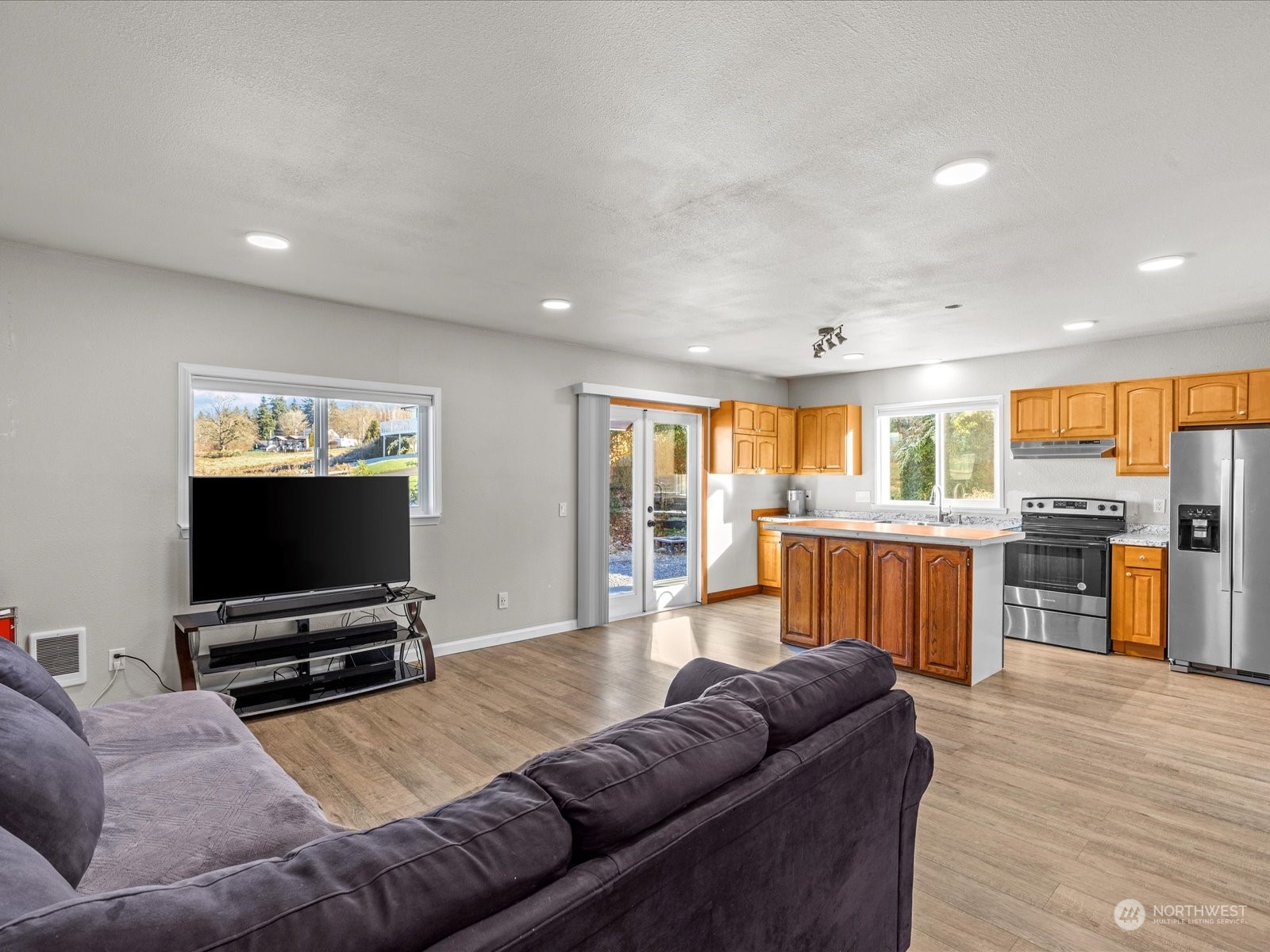 631 Sunnyside Boulevard Property Photo 30