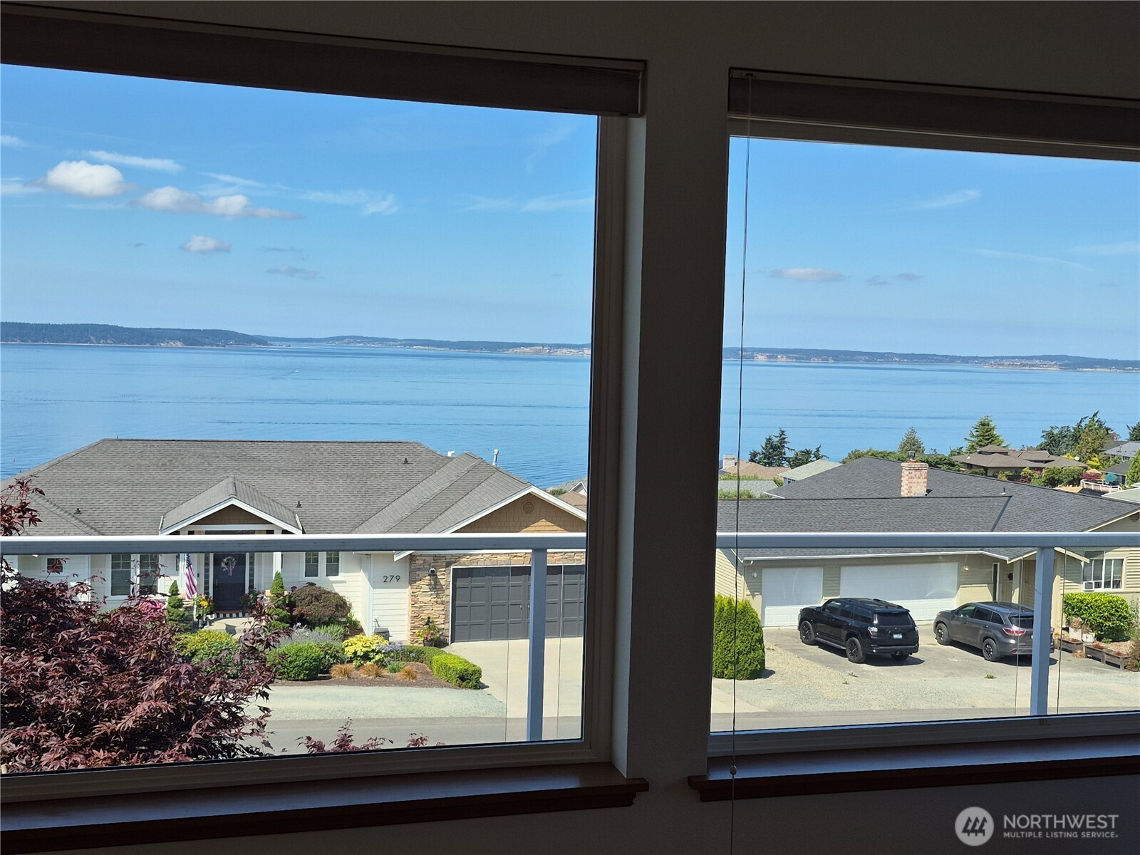 276 Grandview Avenue Property Photo 14