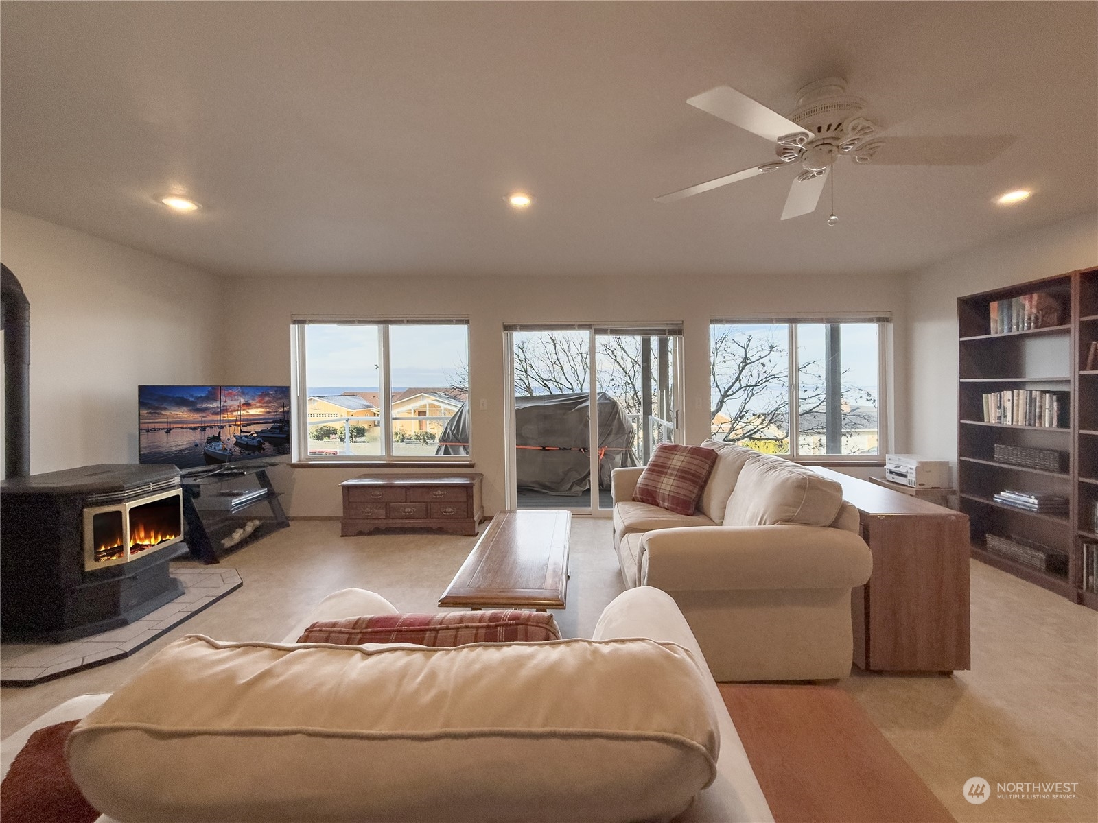 276 Grandview Avenue Property Photo 18