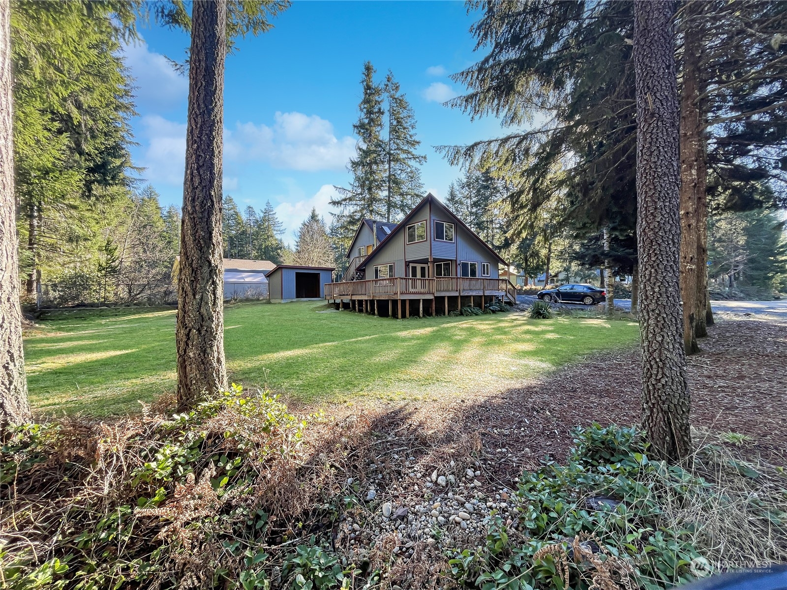 390 N Chinook Drive Property Photo