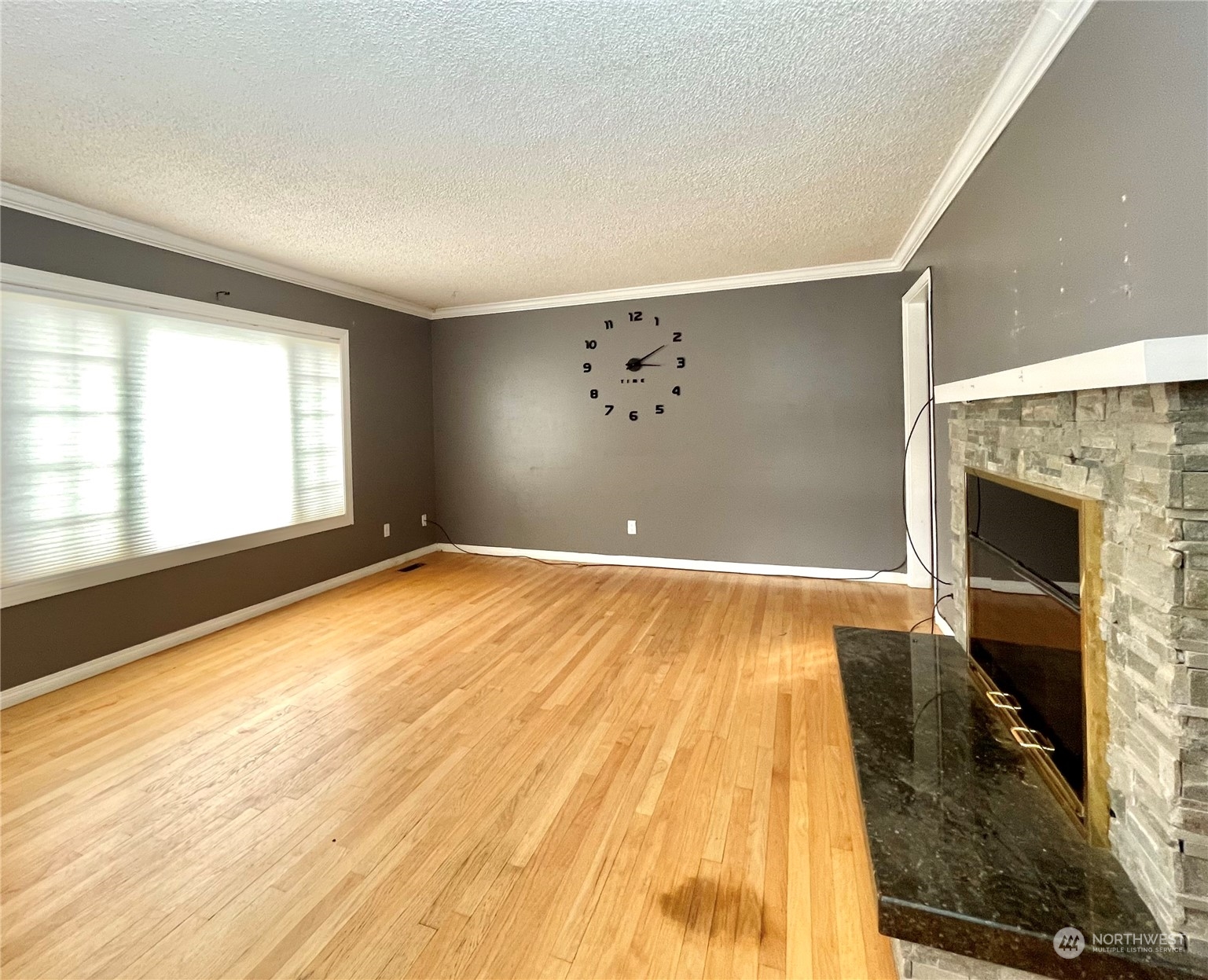 1100 N 23rd Avenue Property Photo 5