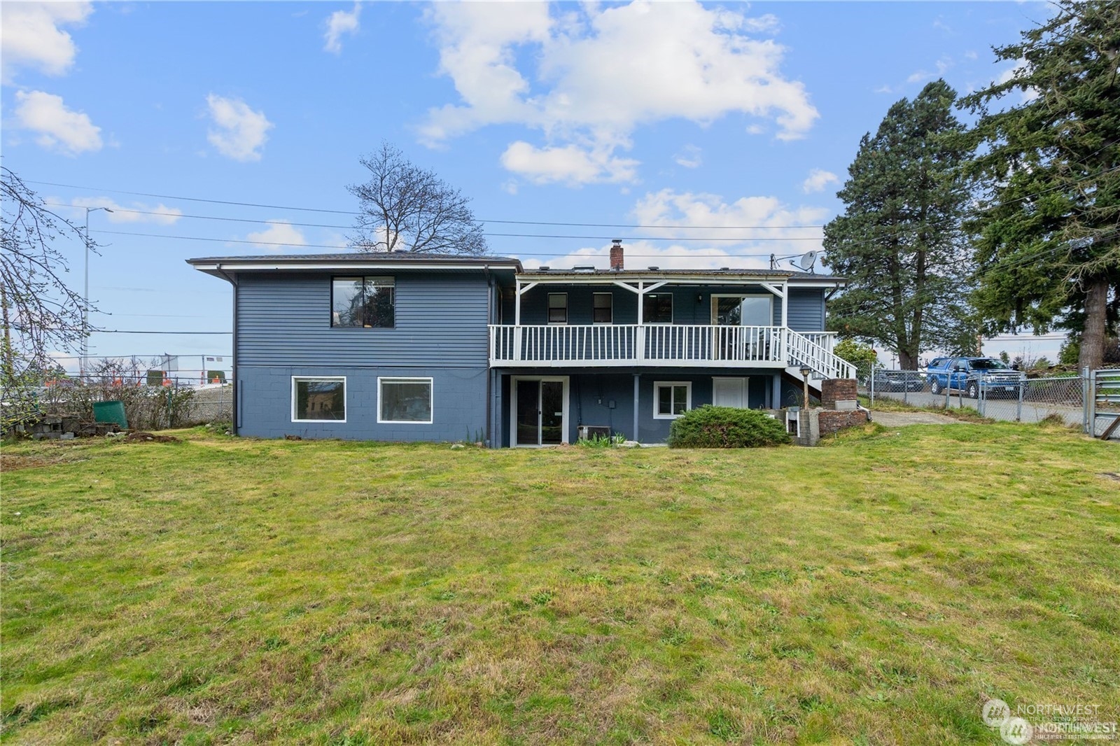 22904 Military Road Property Photo 14