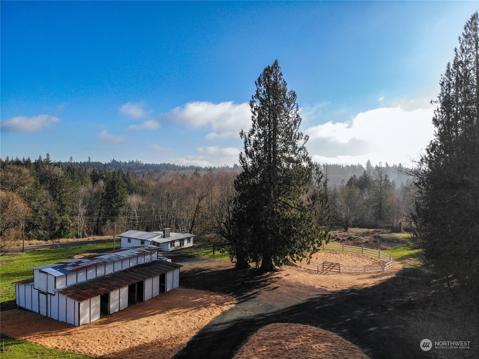 41 E Agate Loop Road Property Photo