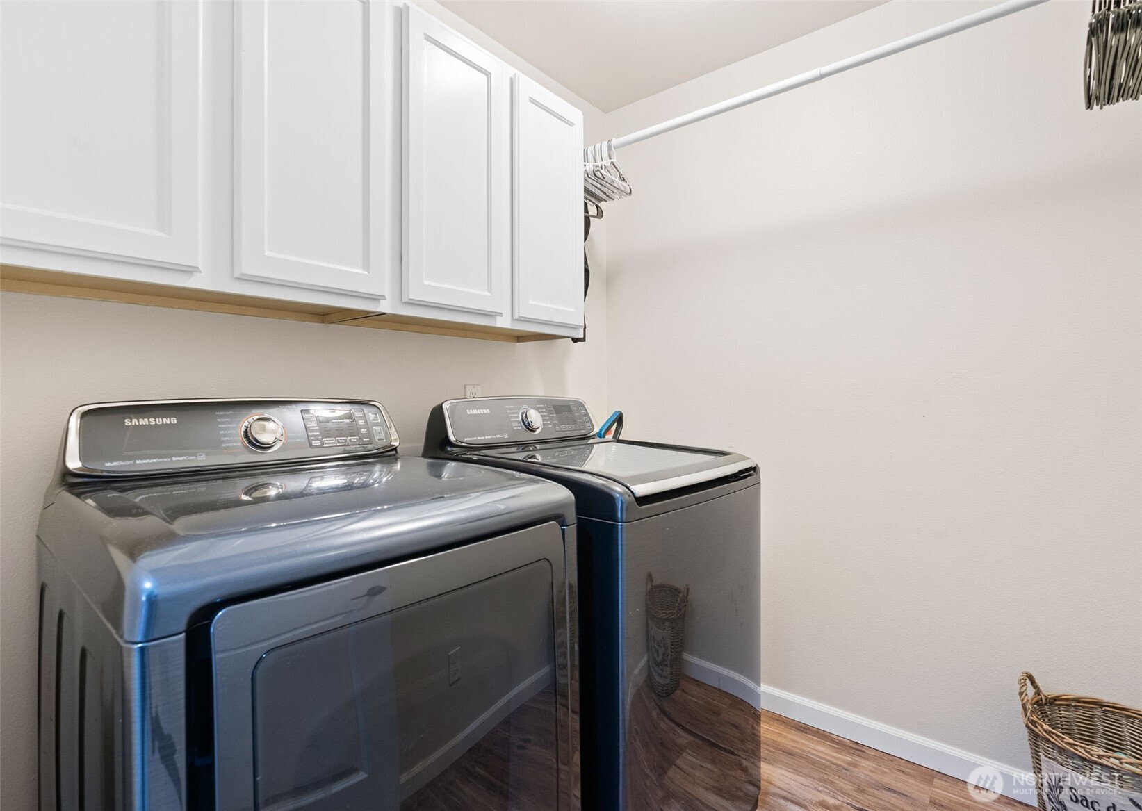 6713 291 Street Property Photo 29