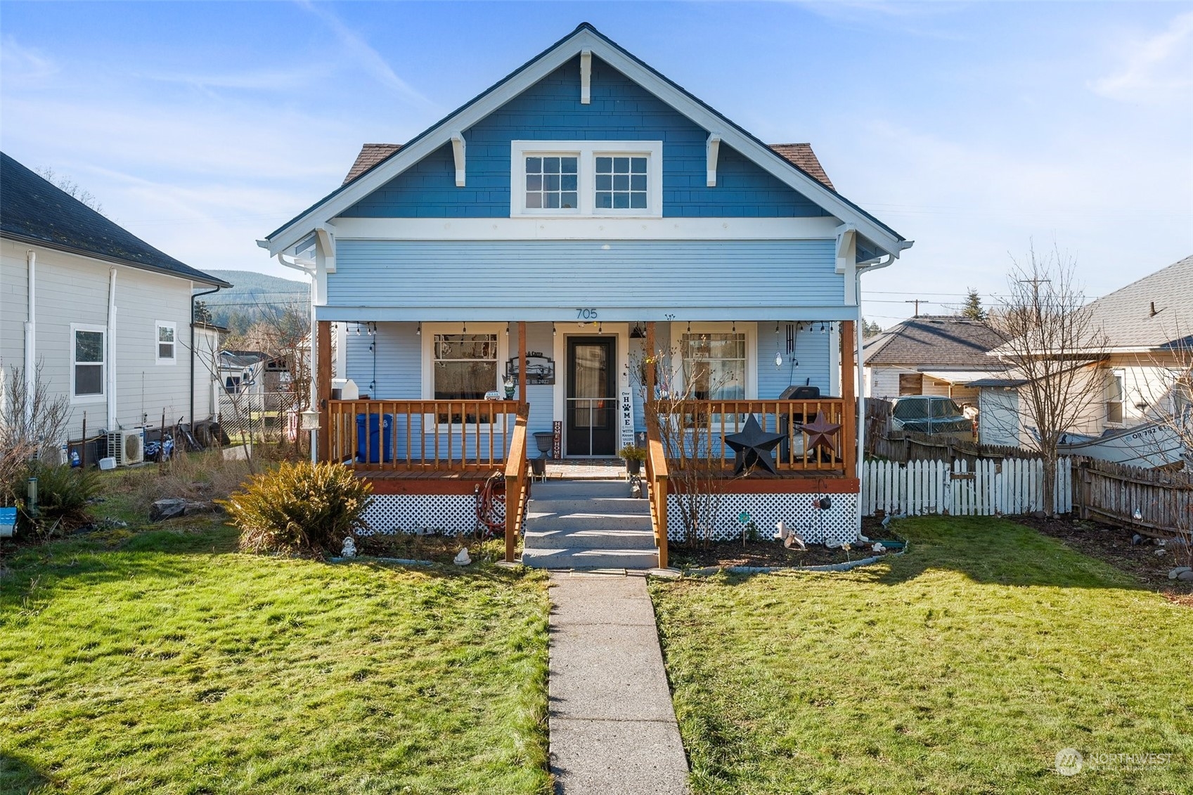 705 B Street Property Photo