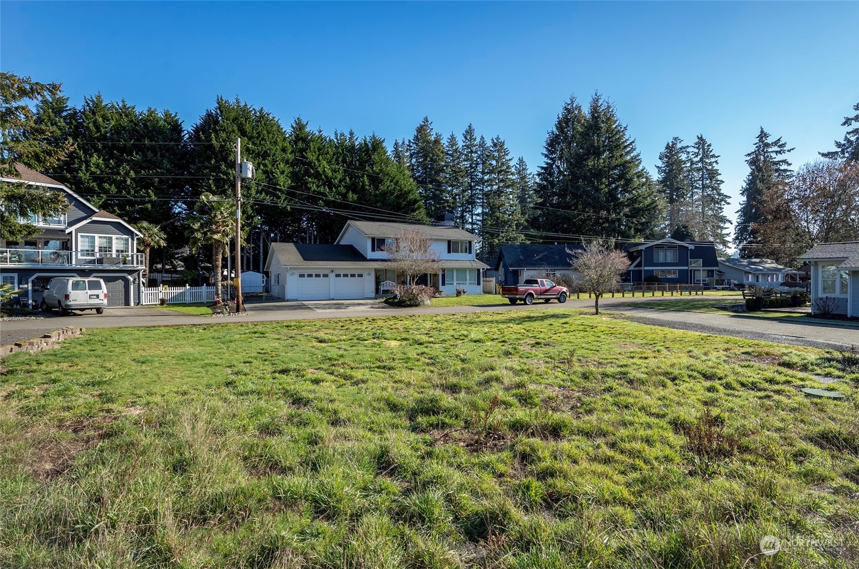 110 Ne Wagon Wheel Road Property Photo 11