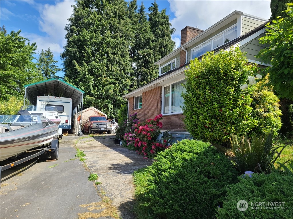 522 Ne 127th Street Property Photo 4