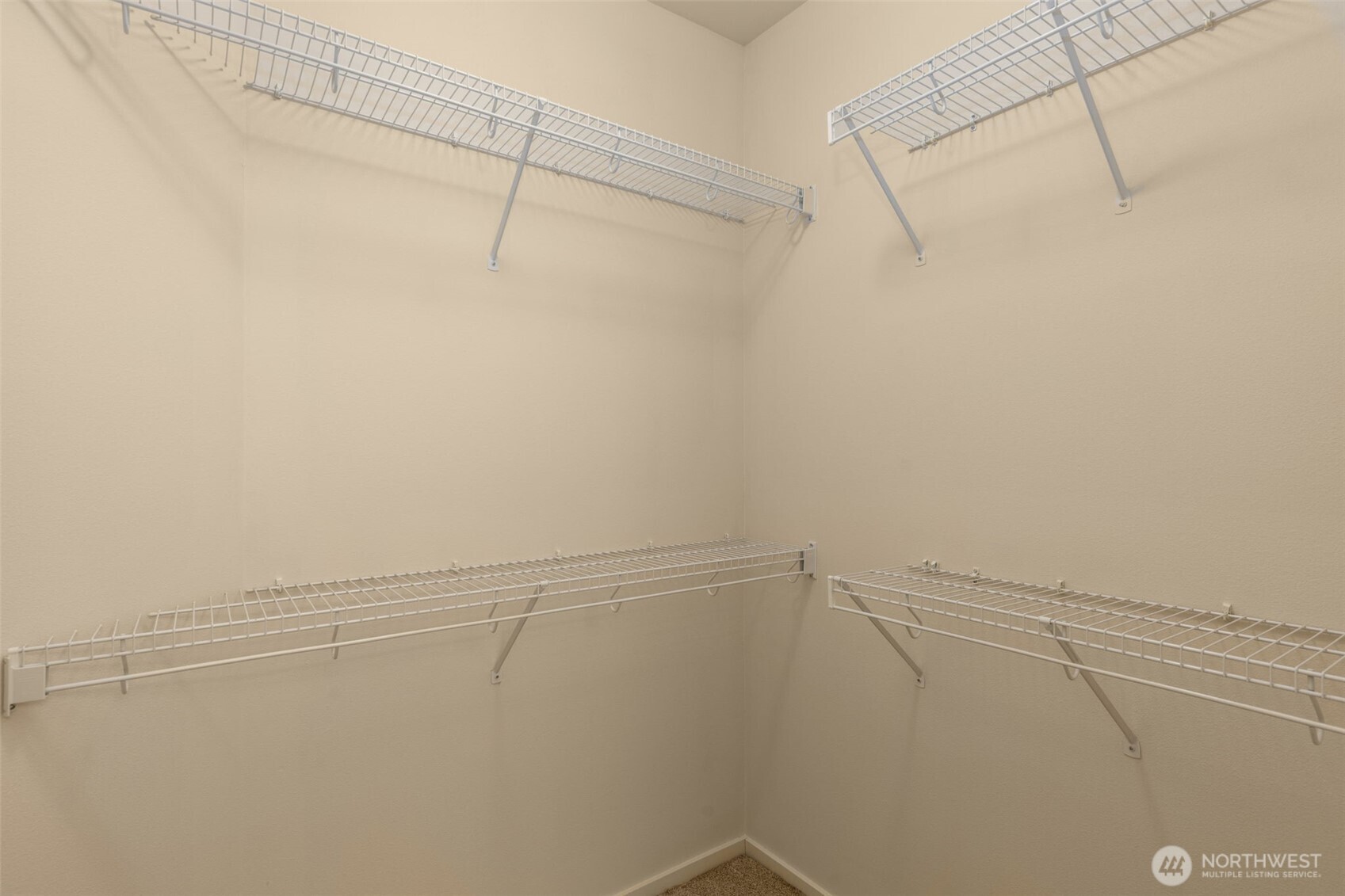 15026 40th Avenue 4-104 Property Photo 18