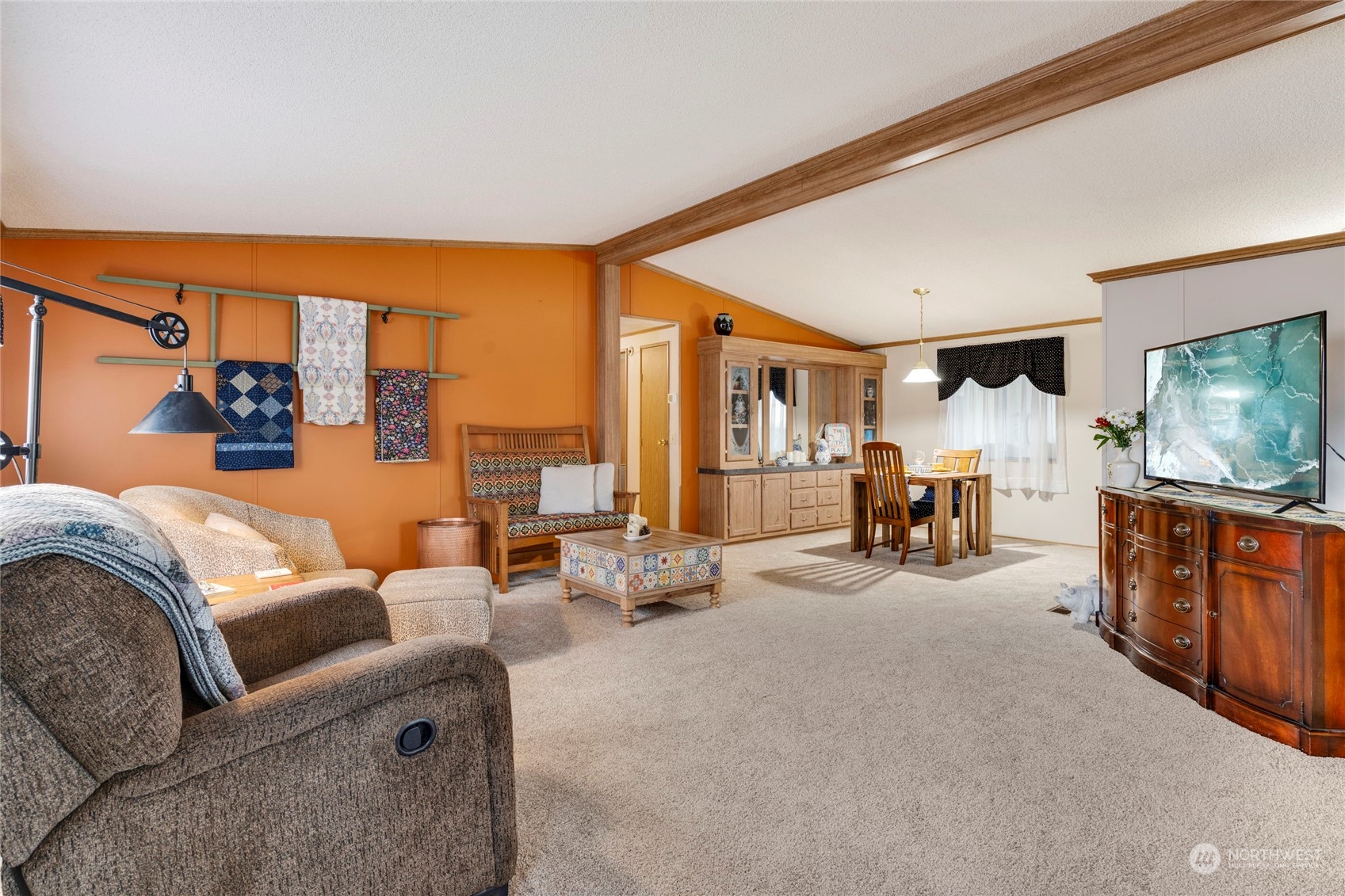 1822 75th Street 26 Property Photo 4